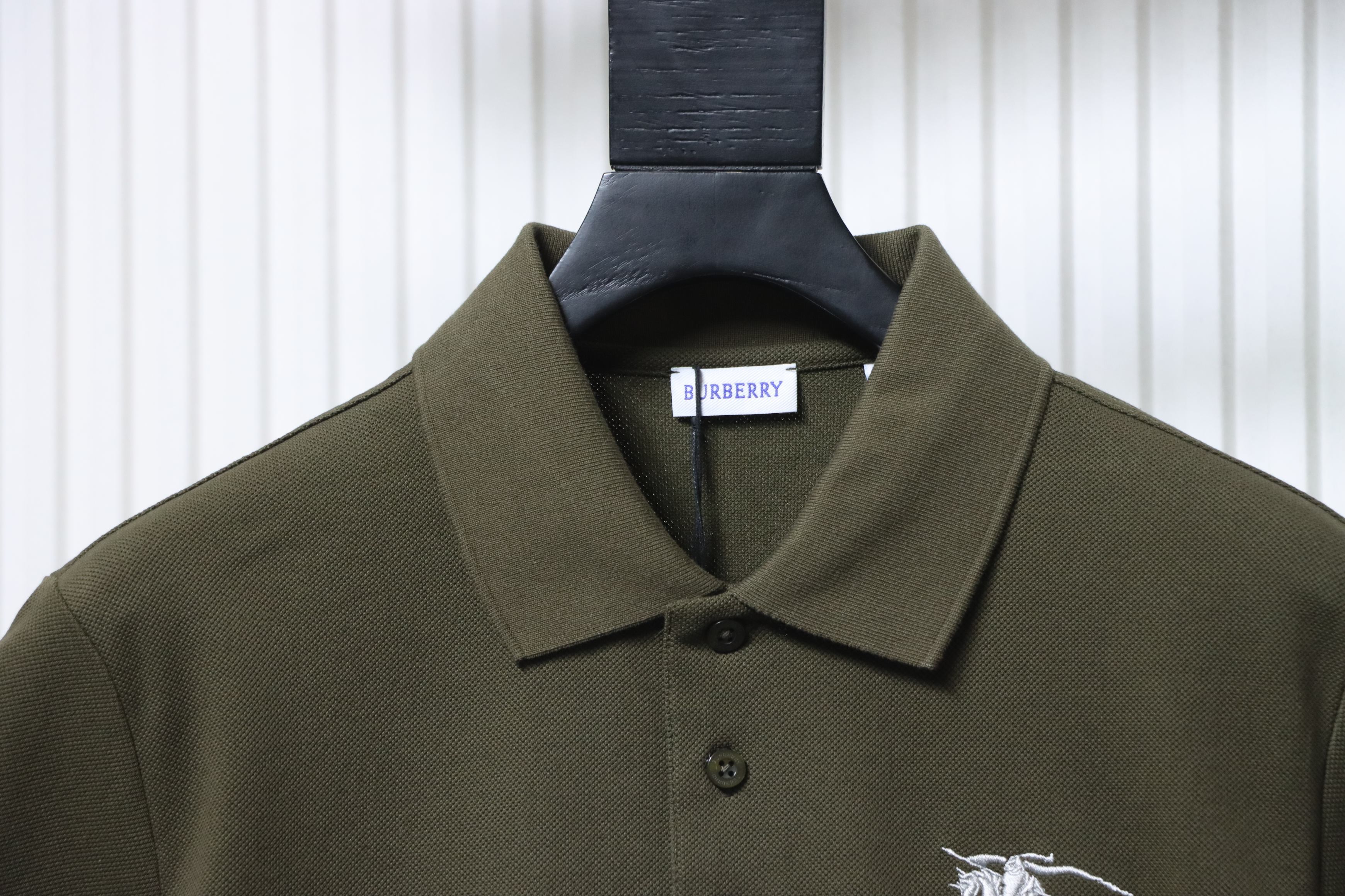 BURBERRY 26SS Equestrian Embroidery Short Sleeve Polo Shirt Style 1