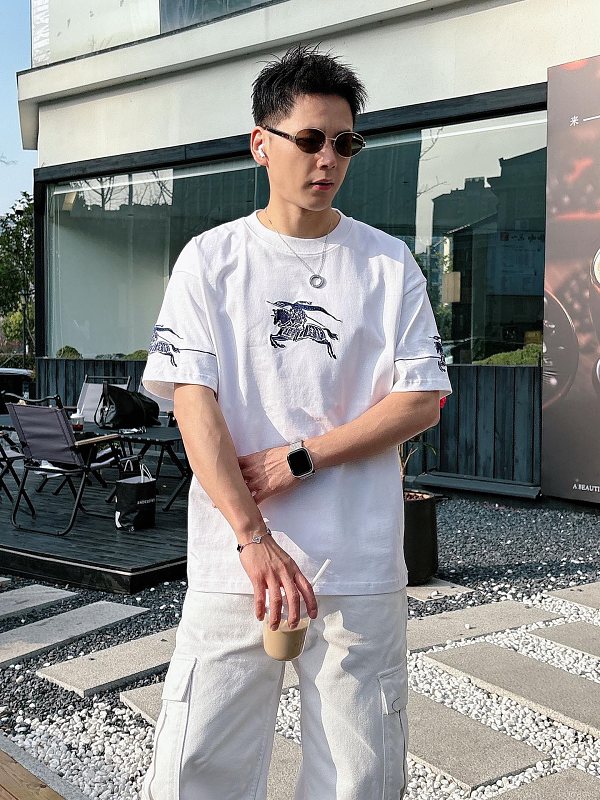 BURBERRY 26SS Equestrian Embroidery Short Sleeve T-Shirt Style 2