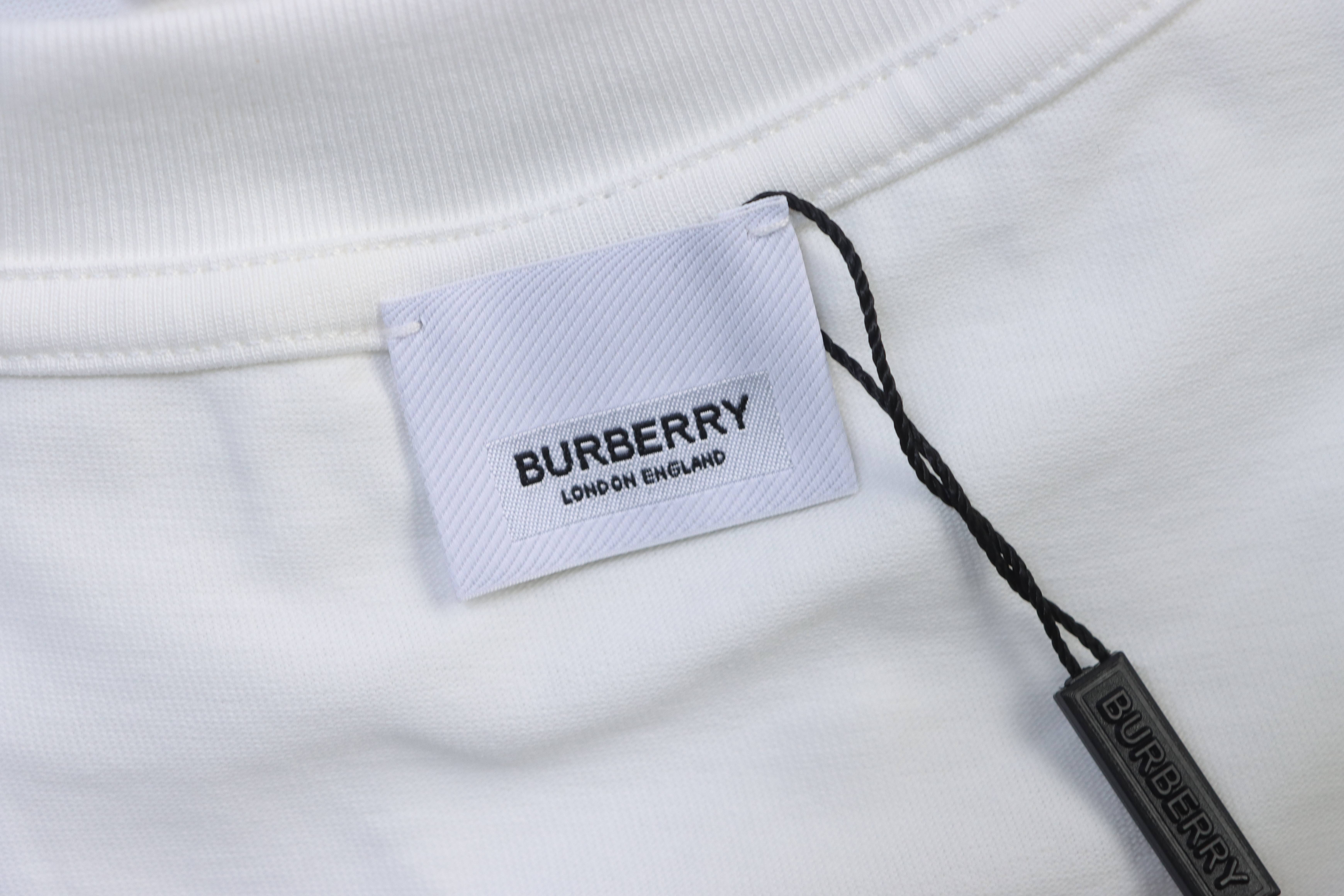 BURBERRY 26SS Equestrian Knight Crew Neck Short Sleeve T-Shirt Style 2