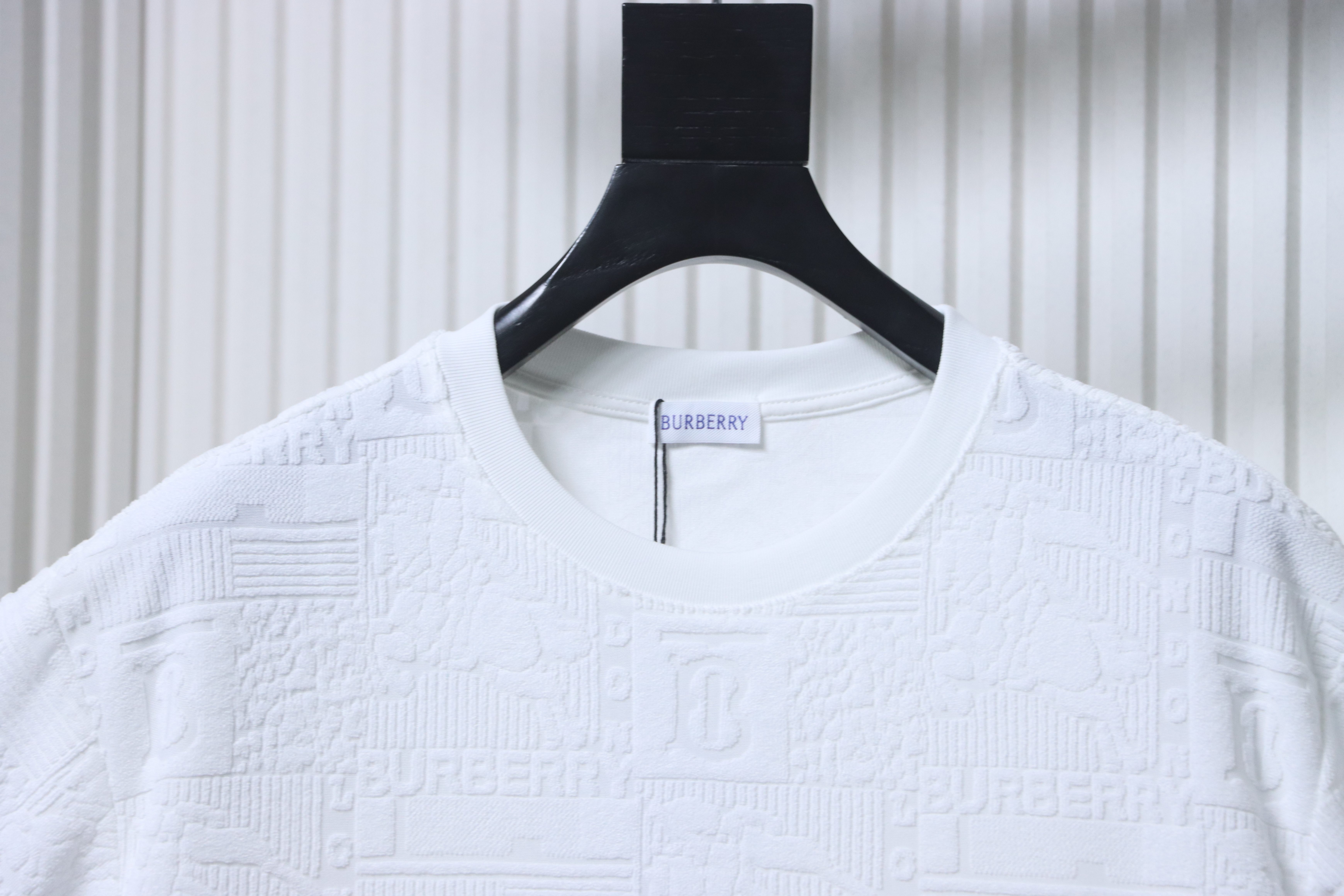 BURBERRY 26SS Equestrian Short Sleeve T-Shirt Style 1