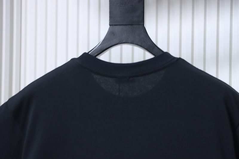 BURBERRY Beach Chair Print Short Sleeve T-Shirt Style 2