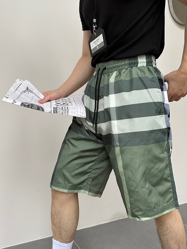 BURBERRY Check Drawstring Mesh Lining Beach Shorts Style 2