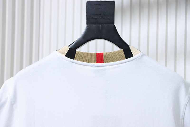 BURBERRY Check Embroidery Logo Short Sleeve T-Shirt Style 1