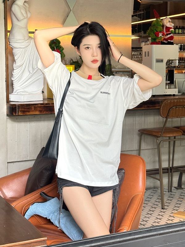 BURBERRY Check Embroidery Logo Short Sleeve T-Shirt Style 1