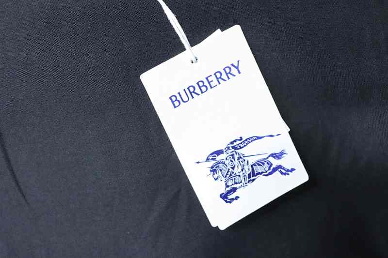 BURBERRY Check Equestrian Short Sleeve T-Shirt Style 3