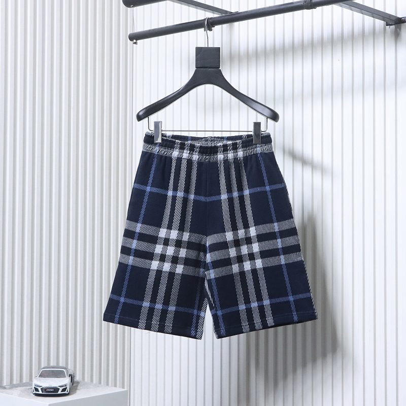 BURBERRY Check Knit Shorts Style 1