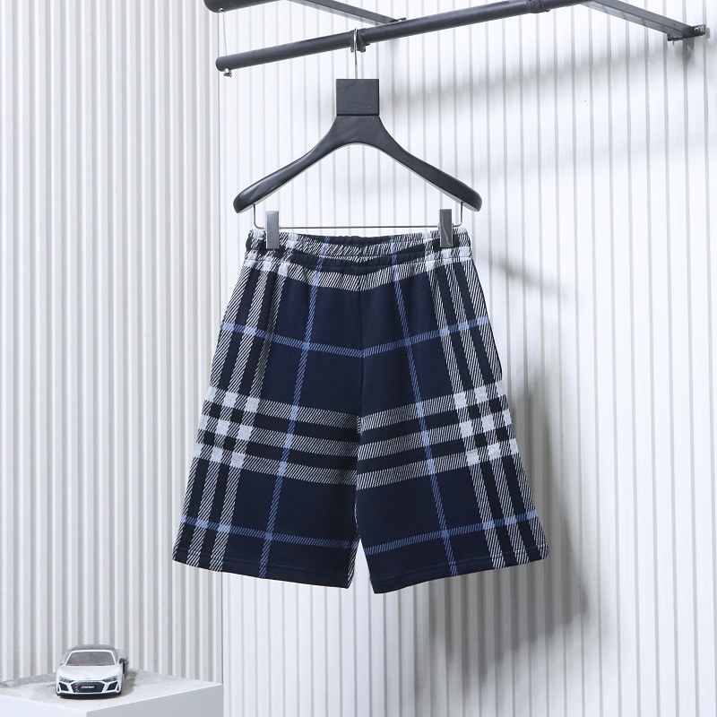 BURBERRY Check Knit Shorts Style 1