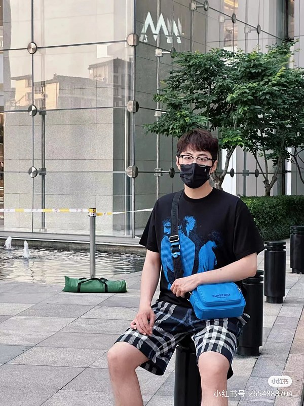 BURBERRY Check Knit Shorts Style 1