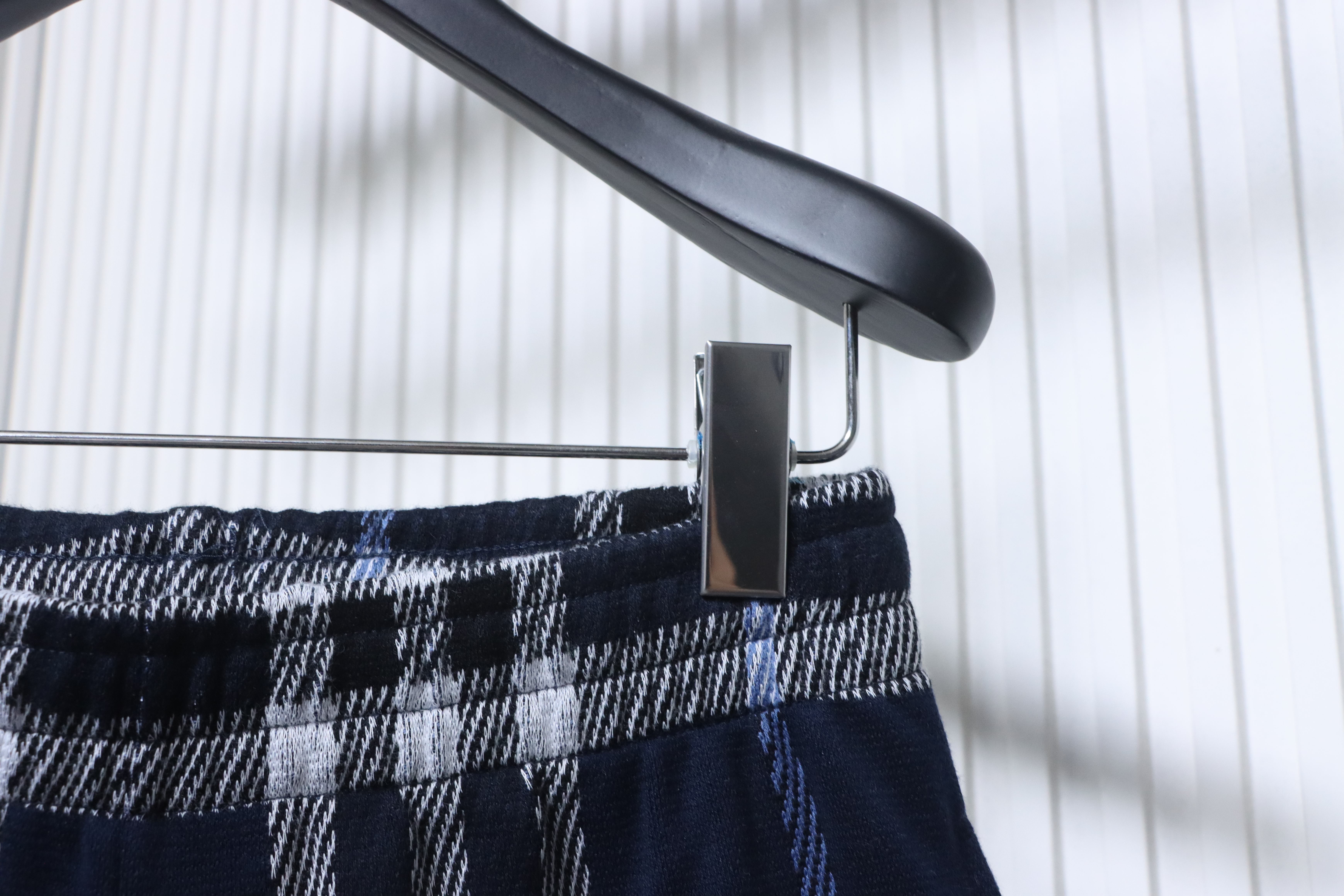 BURBERRY Check Knit Shorts Style 1