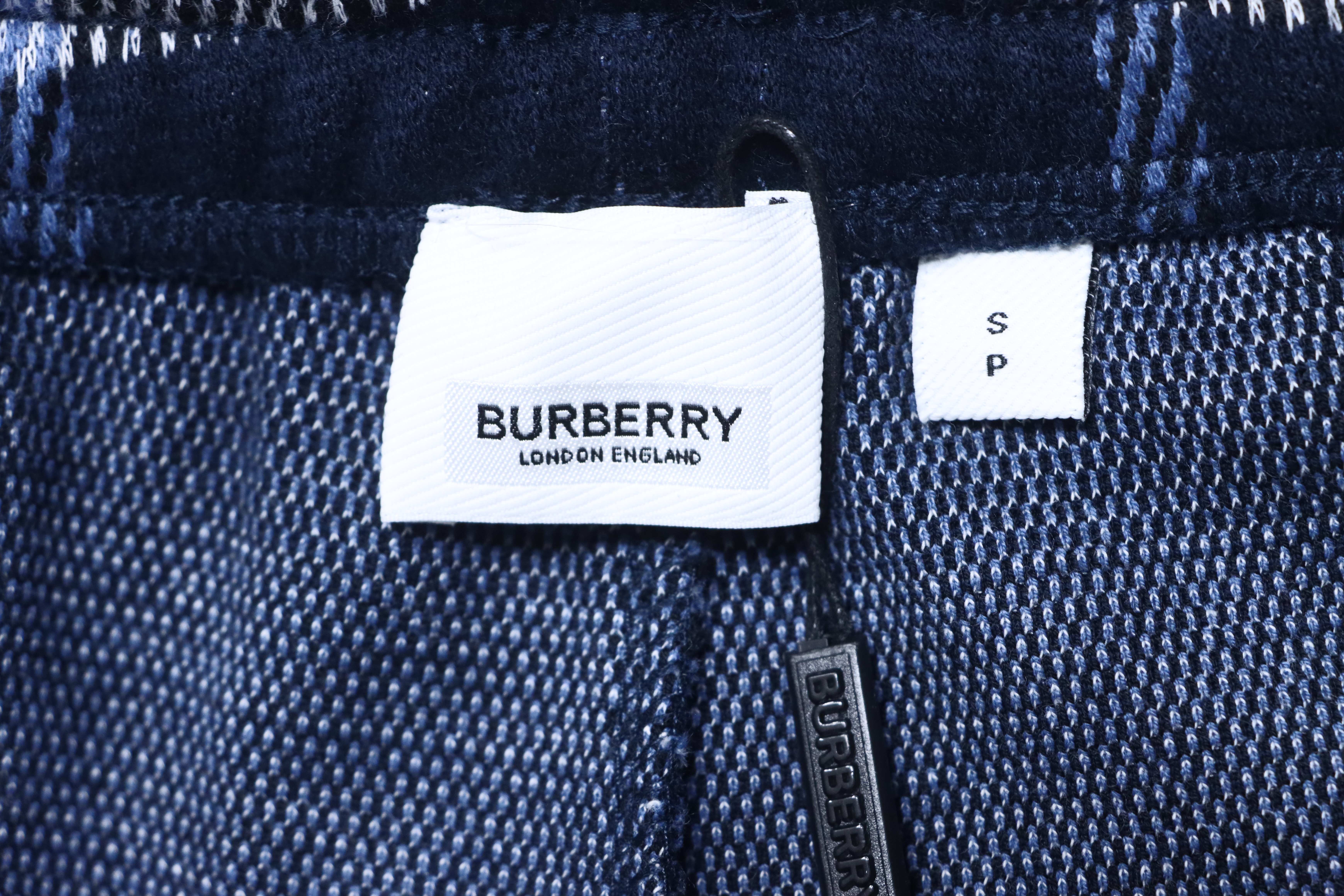 BURBERRY Check Knit Shorts Style 1