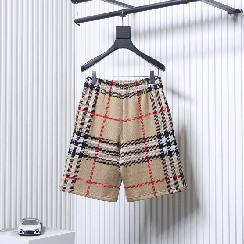 BURBERRY Check Knit Shorts Style 2