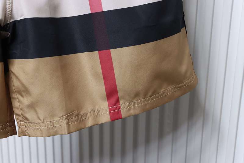 BURBERRY Check Men's Beach Casual Beach Casual Shorts Style 3