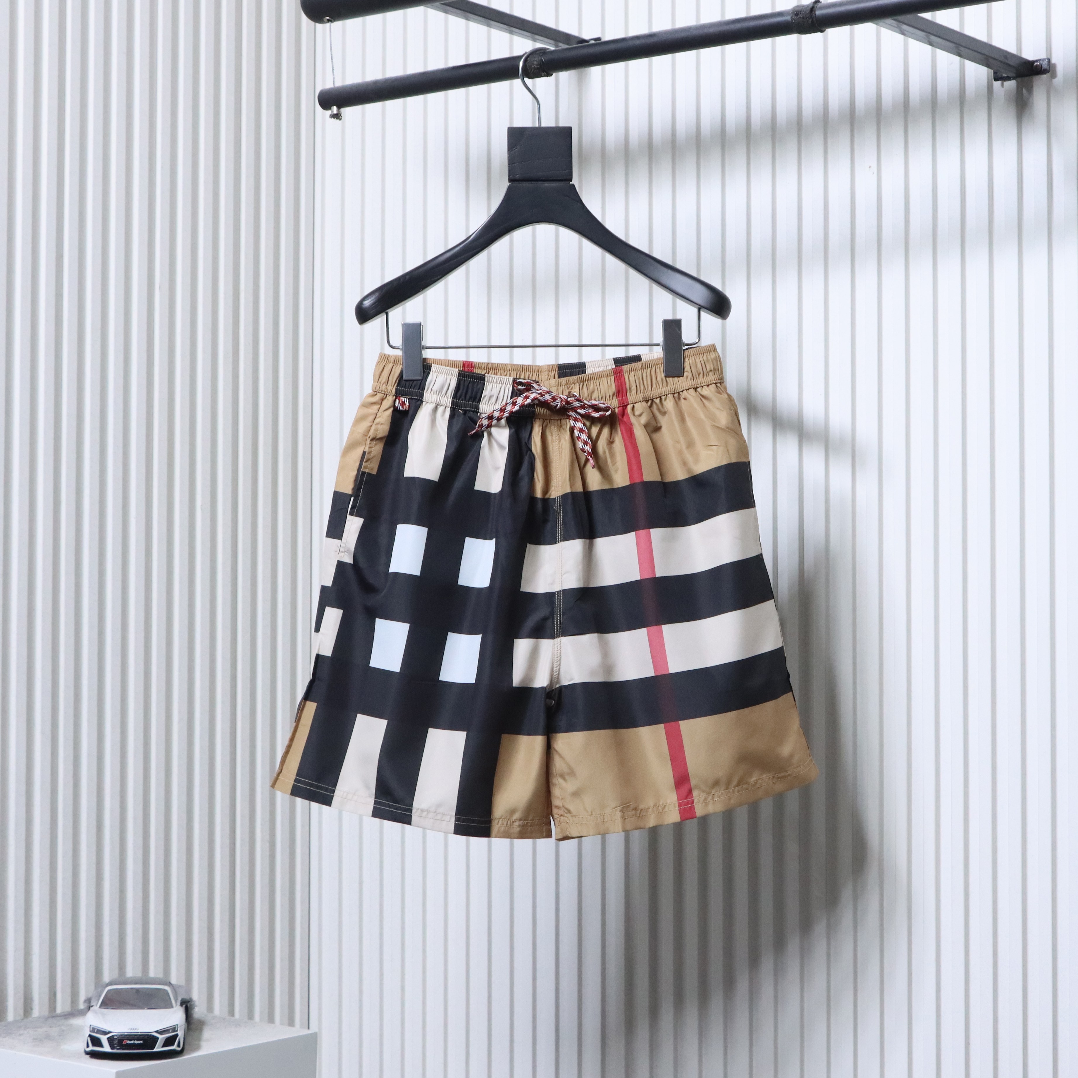 BURBERRY Check Men's Beach Casual Beach Casual Shorts Style 3