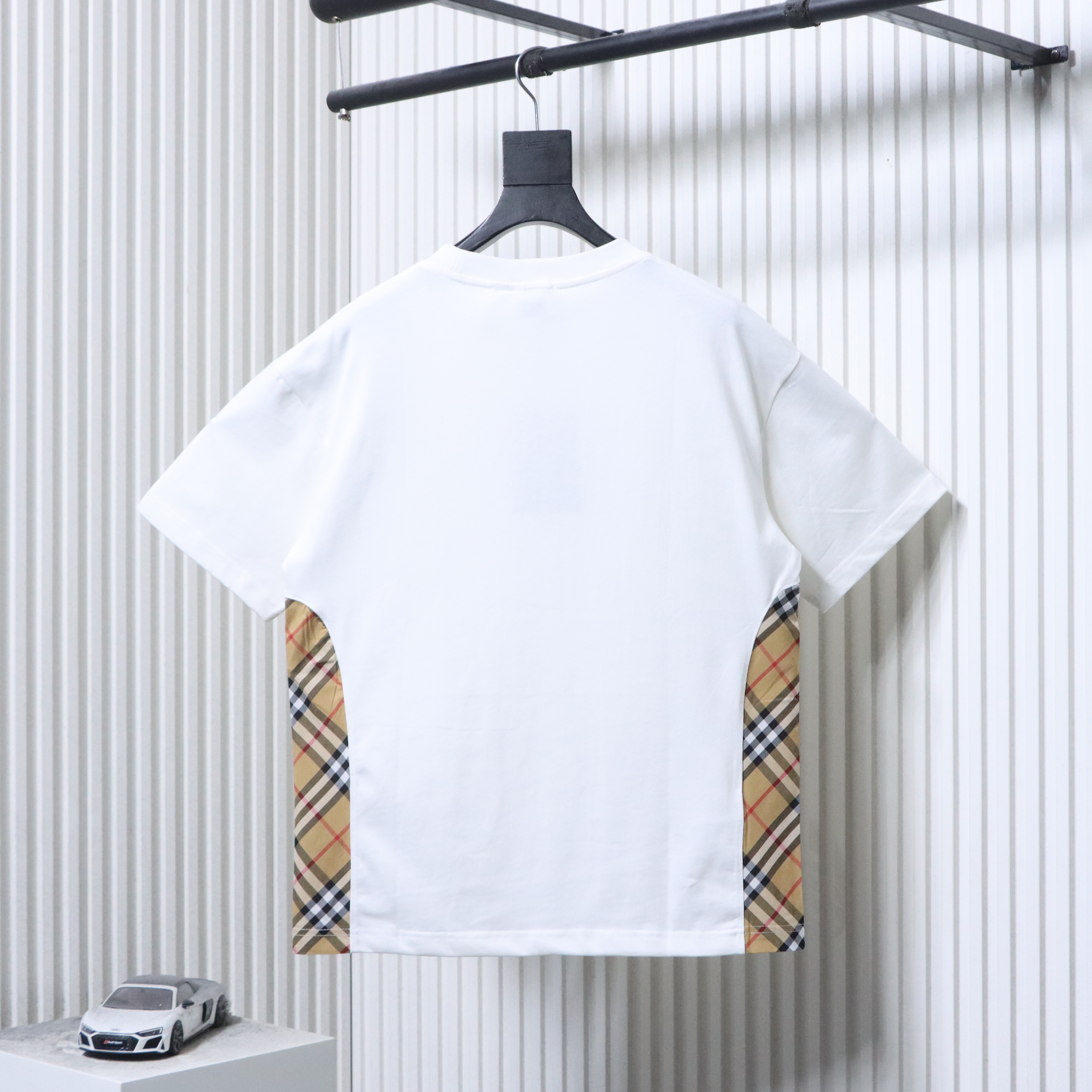 BURBERRY Check Panel Embroidery Short Sleeve T-Shirt Style 1