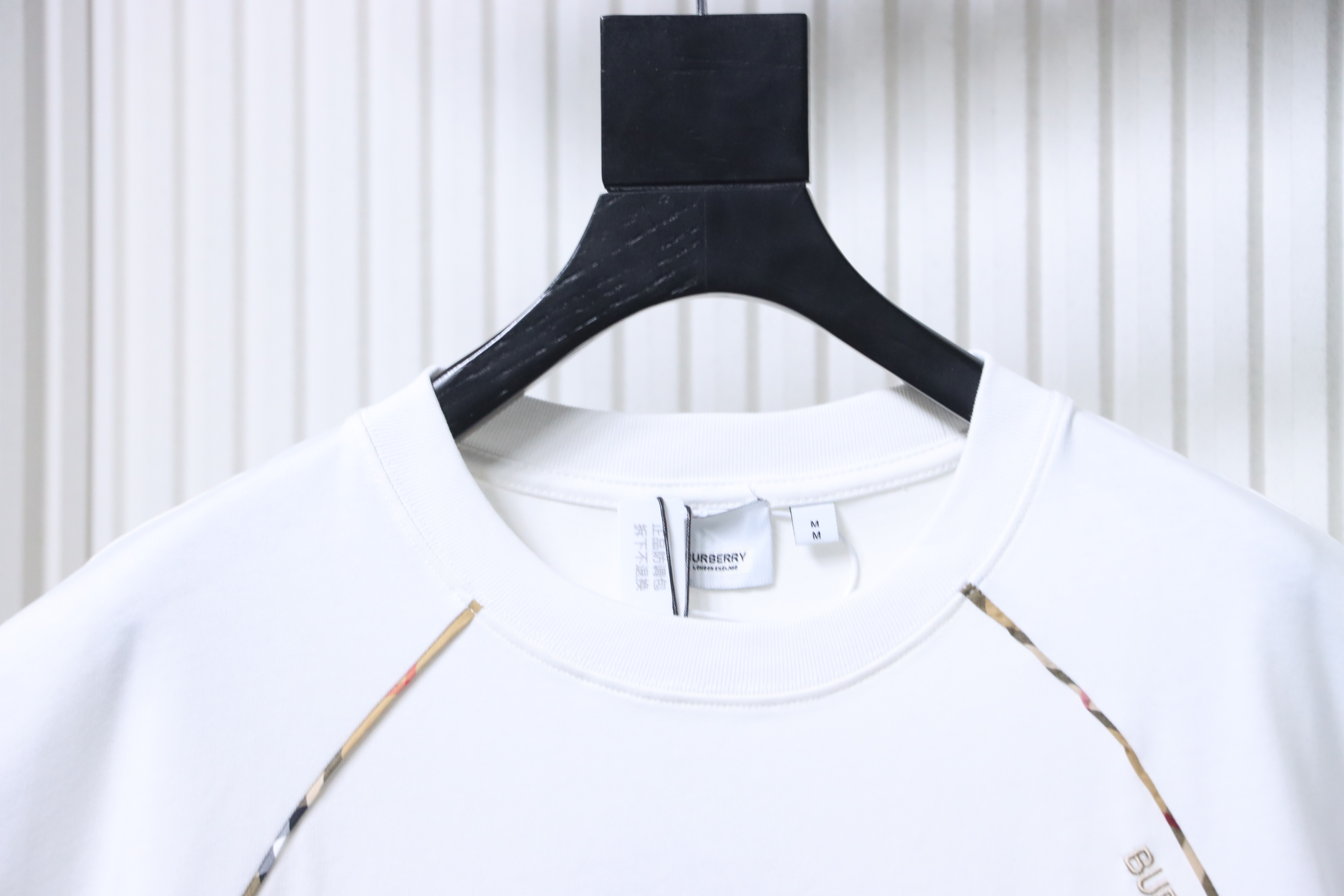BURBERRY Check Panel Embroidery Short Sleeve T-Shirt Style 1