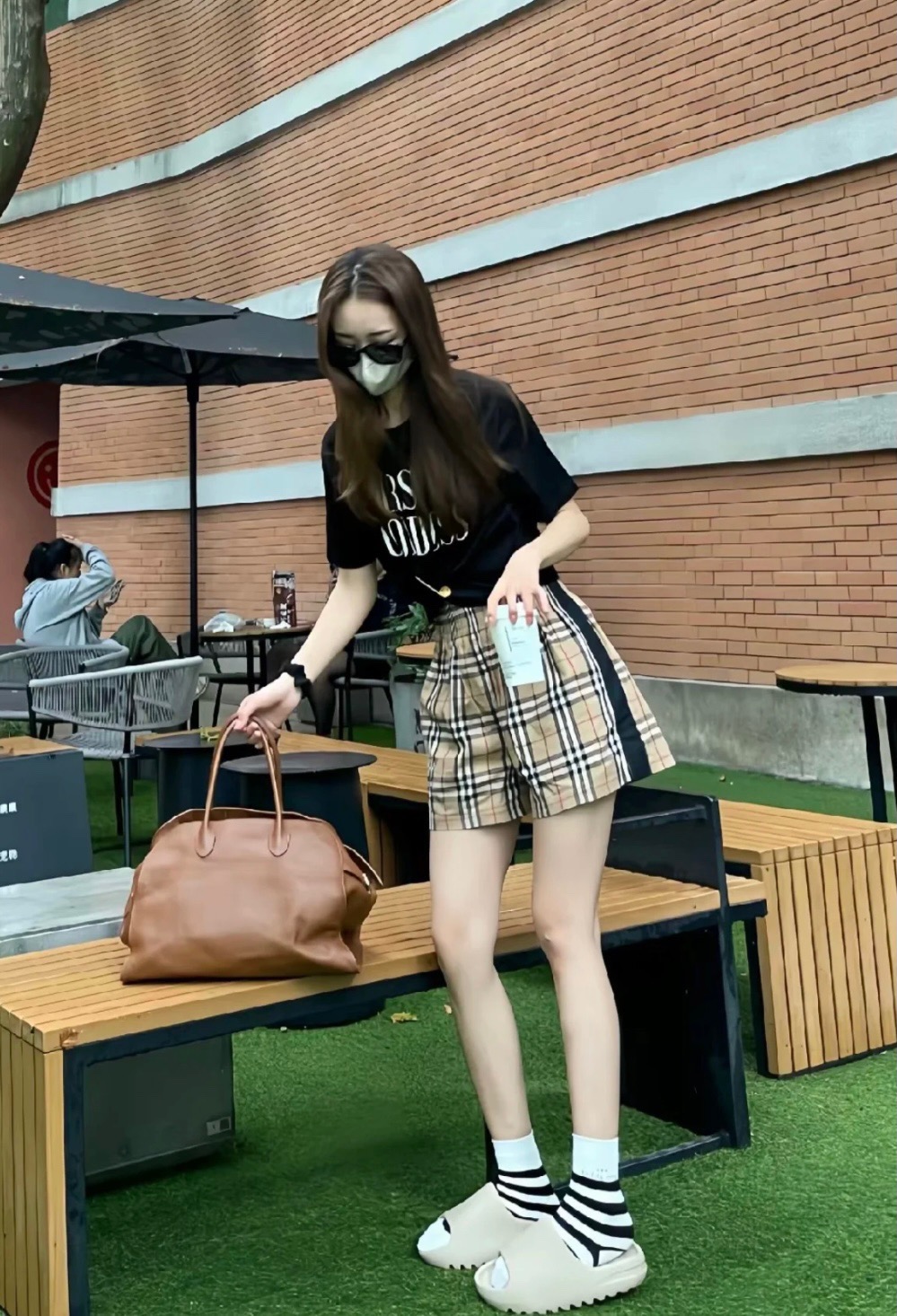 BURBERRY Check Shorts Style 2