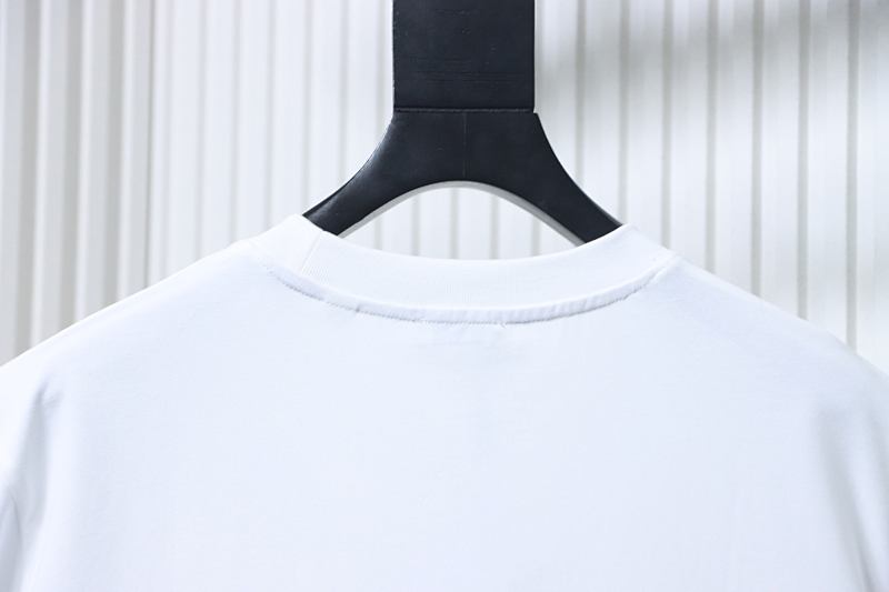 BURBERRY Check Trim Equestrian Embroidery Short Sleeve T-Shirt Style 1