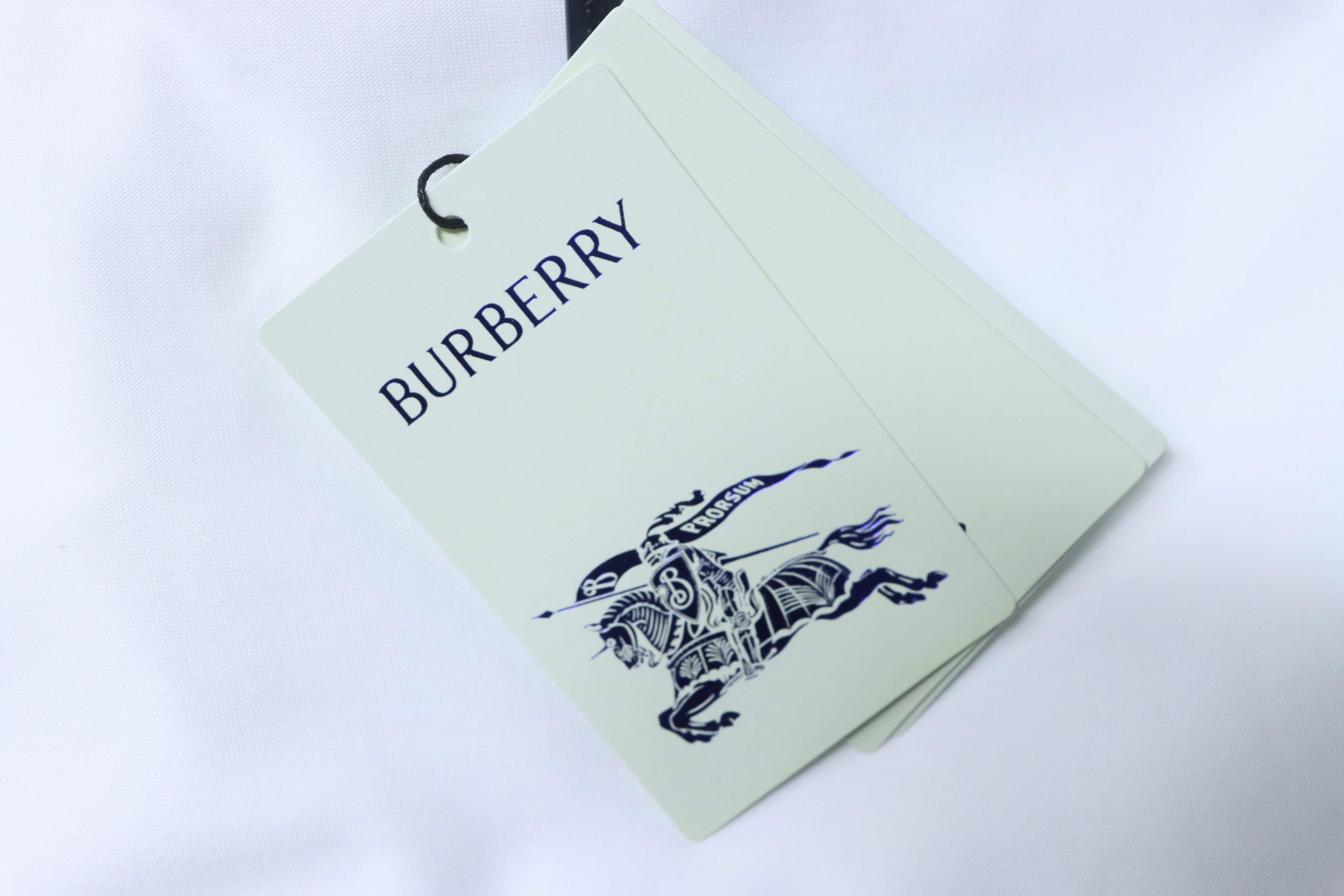 BURBERRY Check Trim Equestrian Embroidery Short Sleeve T-Shirt Style 1
