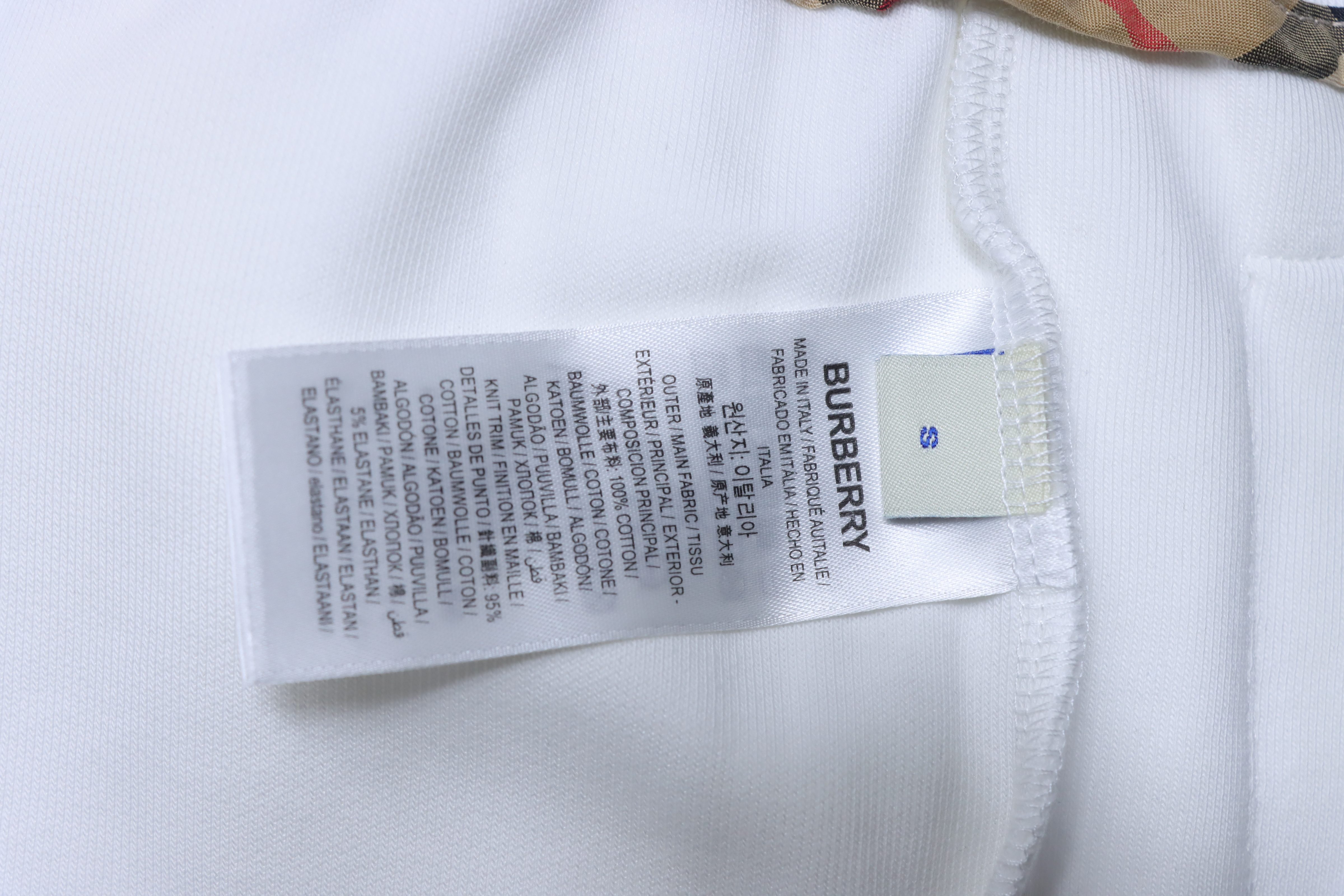 BURBERRY Check Trim Equestrian Embroidery Shorts Style 1