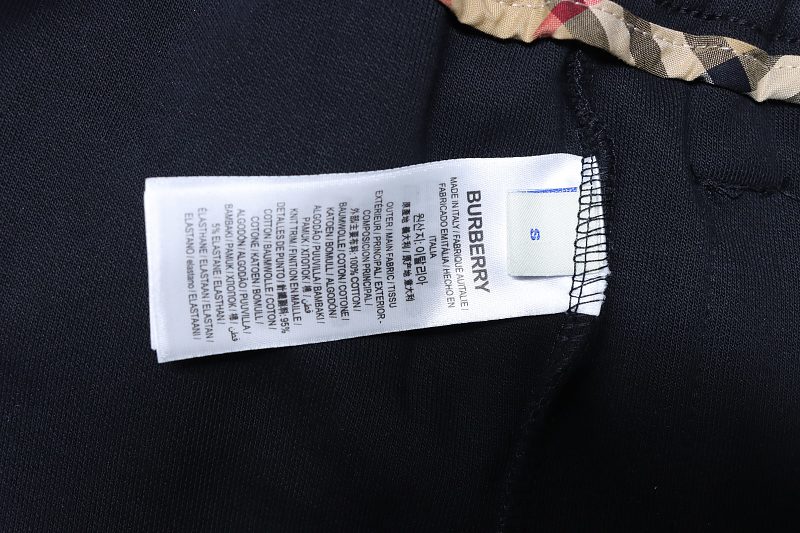 BURBERRY Check Trim Equestrian Embroidery Shorts Style 2