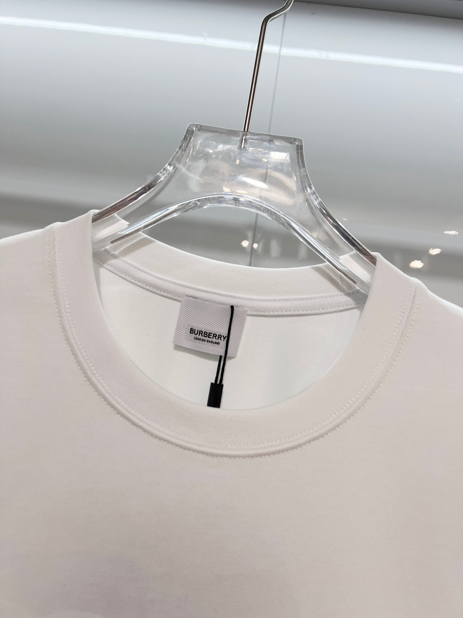 BURBERRY Chest Check Equestrian Embroidery Short Sleeve T-Shirt Style 4