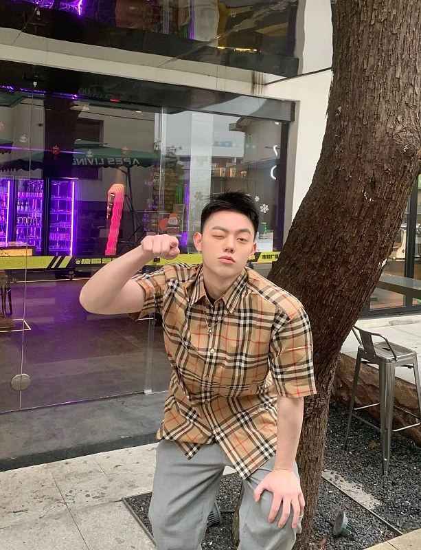 BURBERRY Classic Check Elements Shirt Style 1