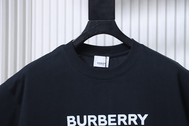 BURBERRY Classic Logo Letter Print Crew Neck Short Sleeve T-Shirt Style 3