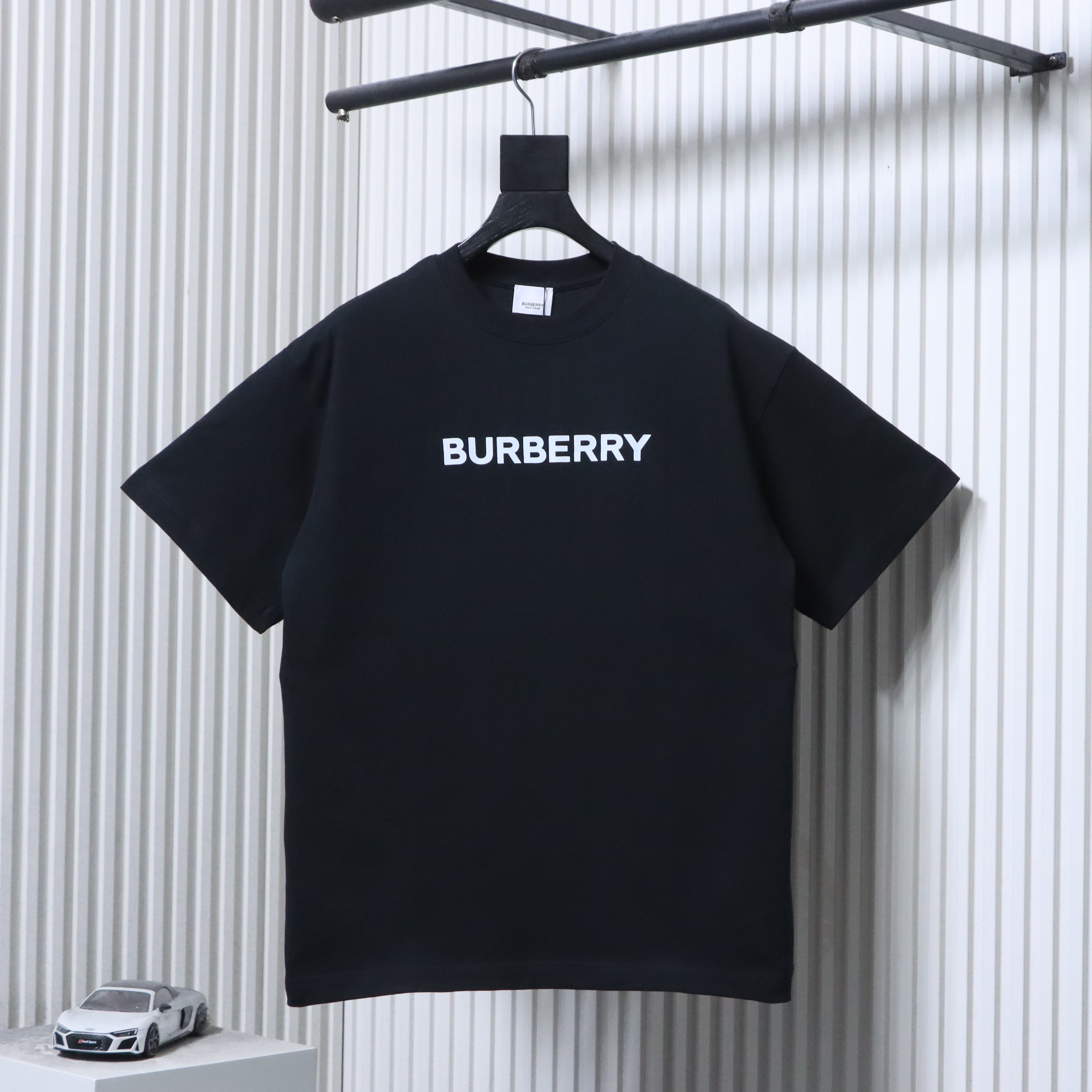 BURBERRY Classic Logo Letter Print Crew Neck Short Sleeve T-Shirt Style 3