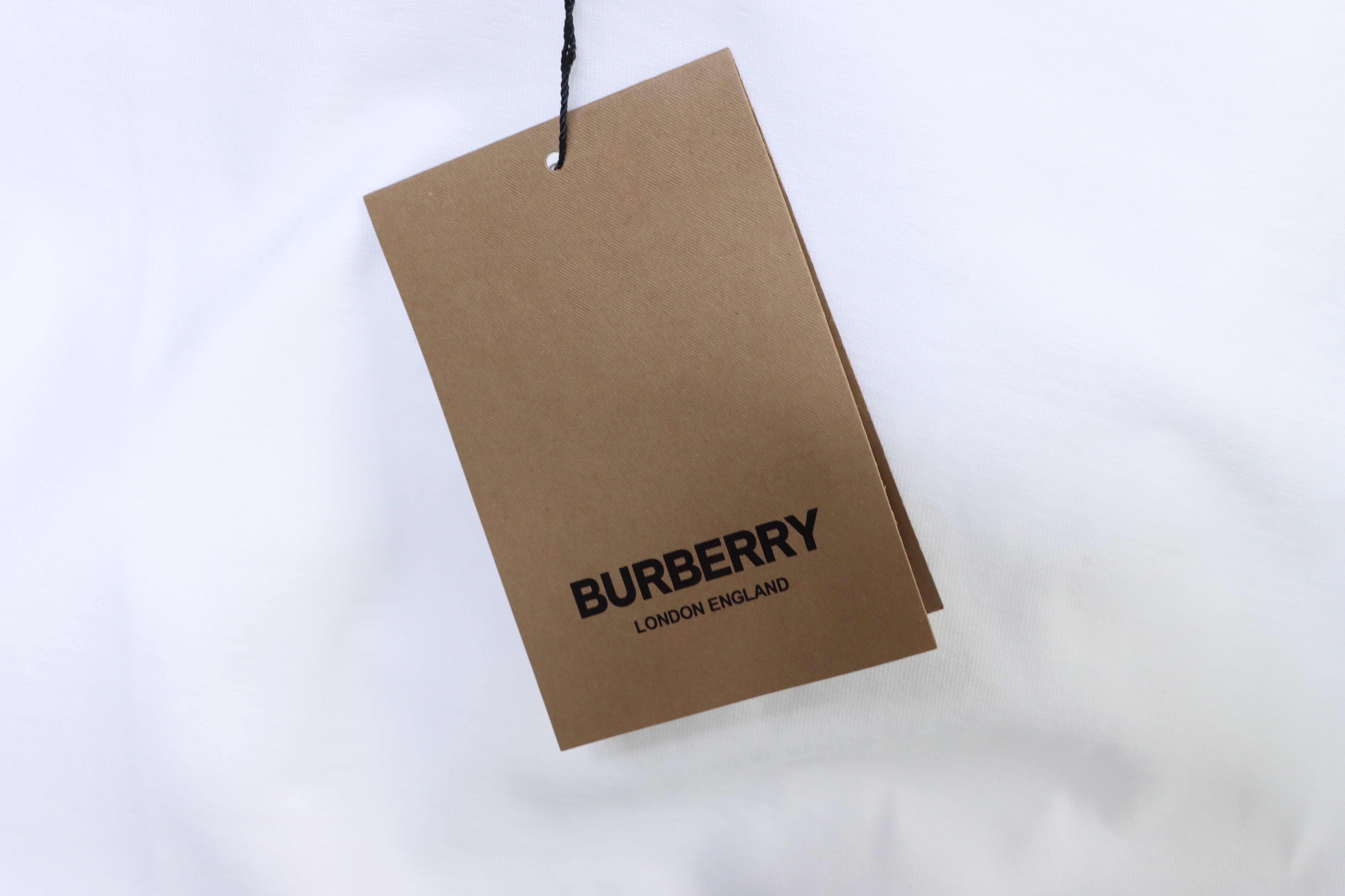 BURBERRY Classic Metal Equestrian Logo Crew Neck Short Sleeve T-Shirt Style 1