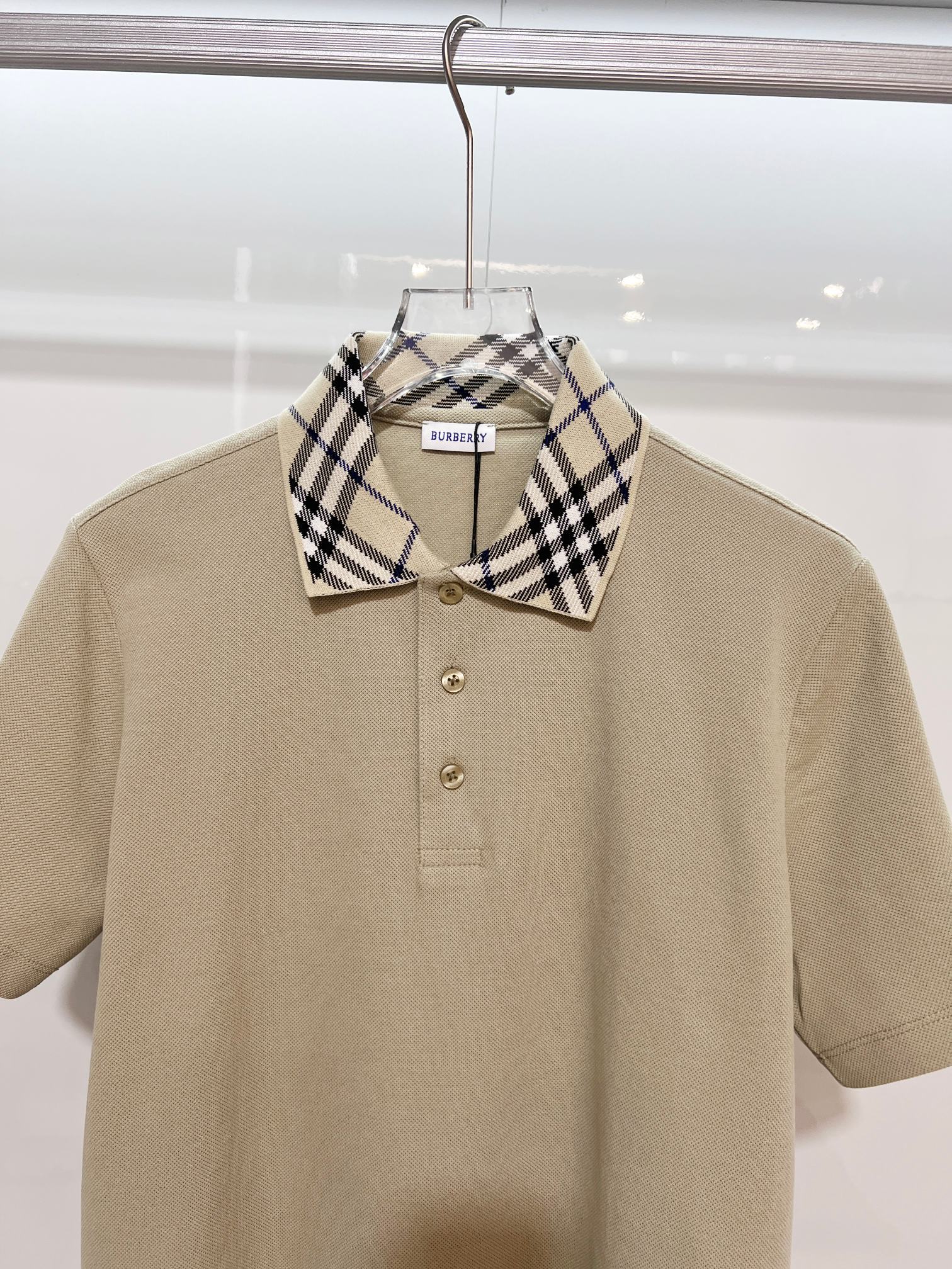 BURBERRY Classic Metal Equestrian Logo Crew Neck Short Sleeve T-Shirt Style 4