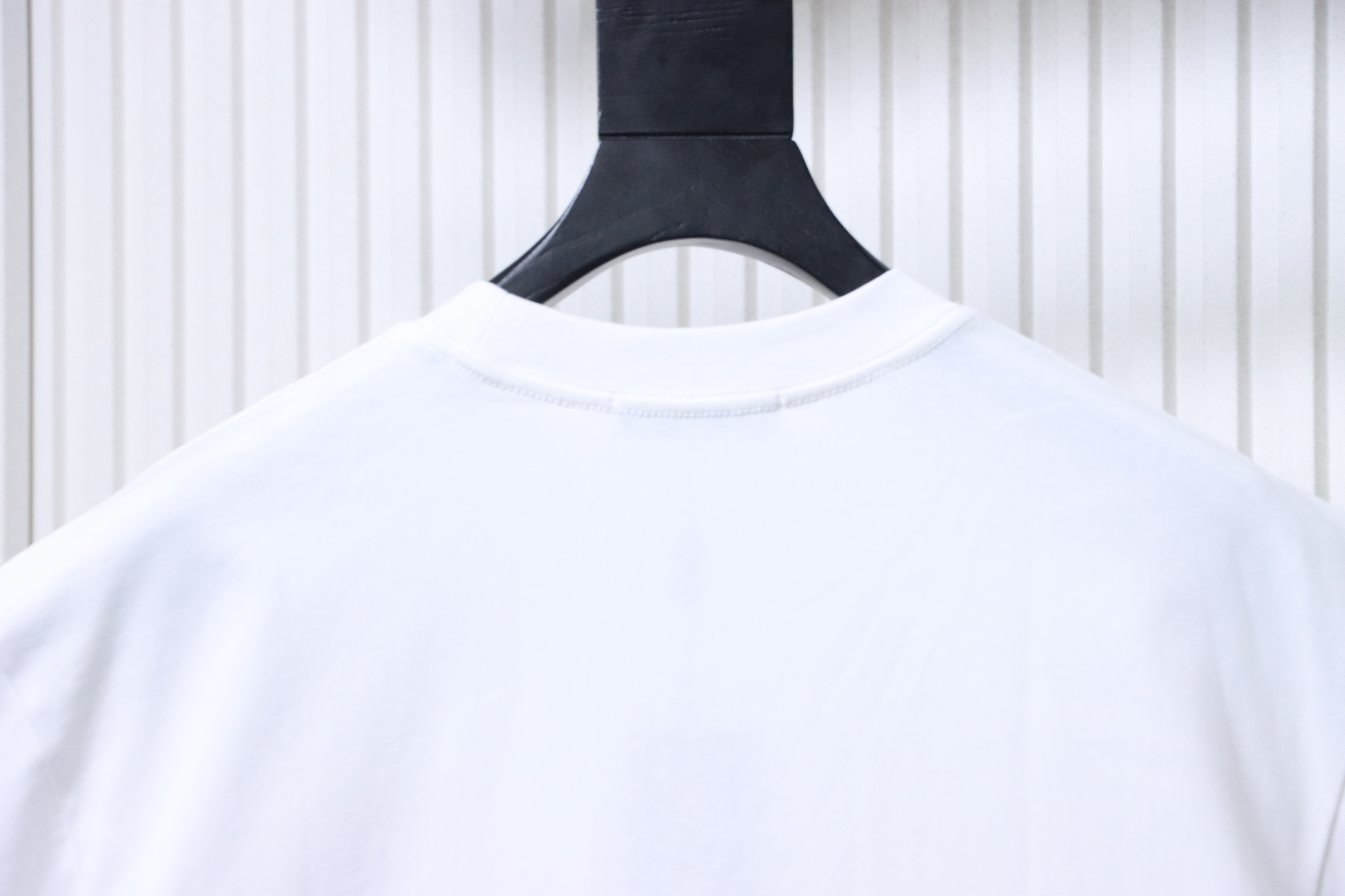 BURBERRY Classic TB Logo Short Sleeve T-Shirt Style 1