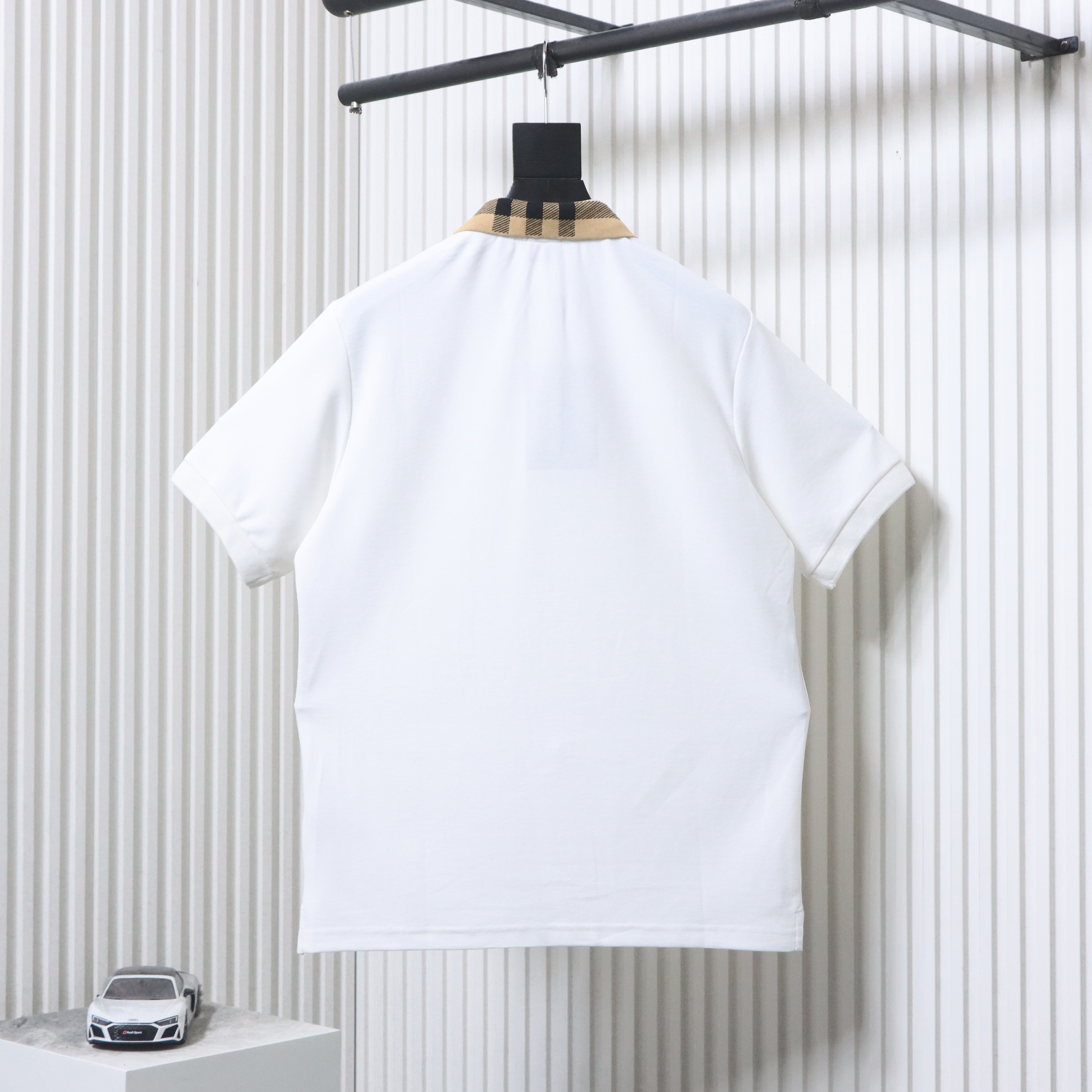 BURBERRY Collar Check Contrast Short Sleeve Polo Shirt Style 2