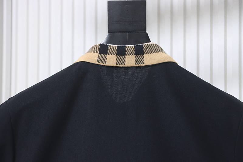 BURBERRY Collar Check Contrast Short Sleeve Polo Shirt Style 3
