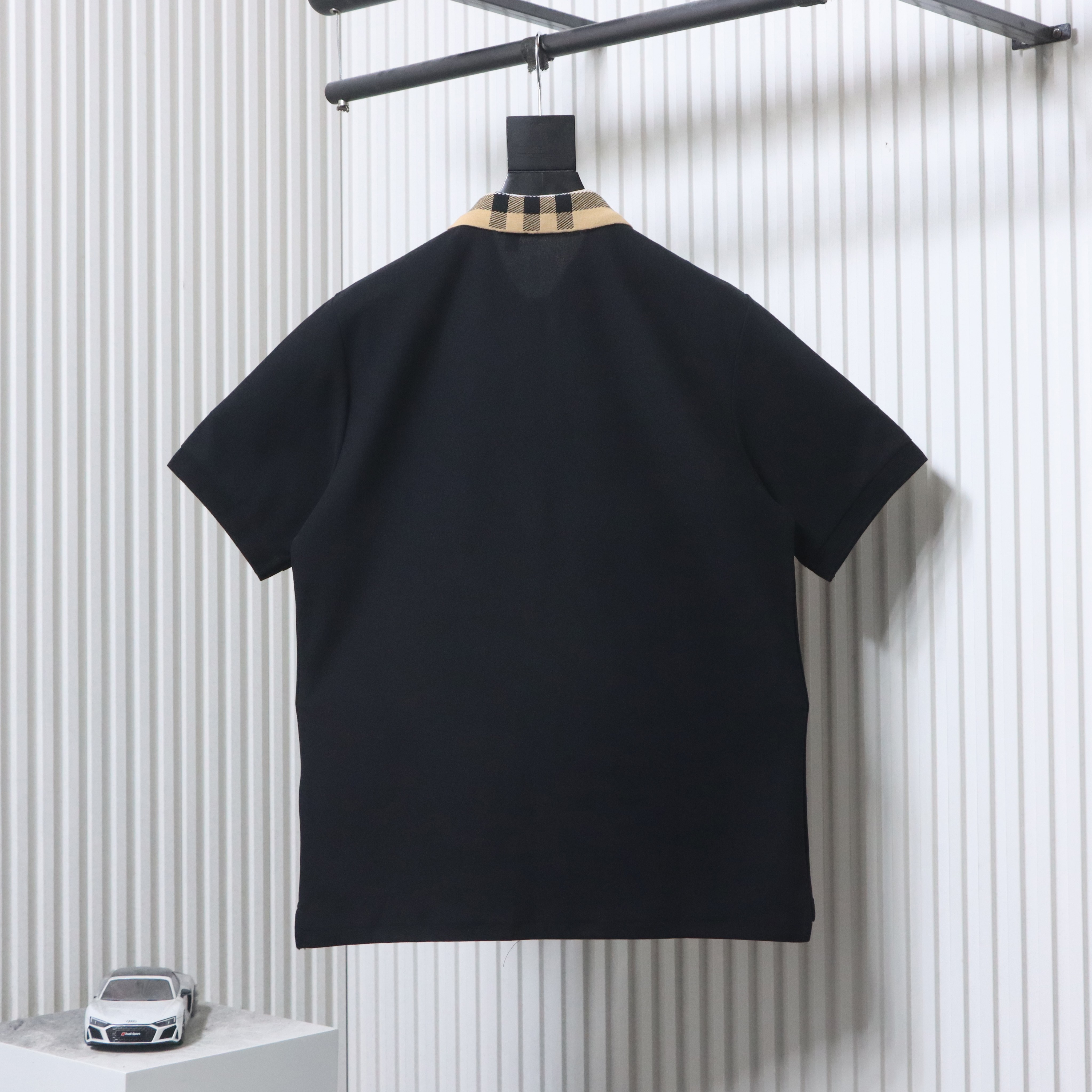 BURBERRY Collar Check Contrast Short Sleeve Polo Shirt Style 3
