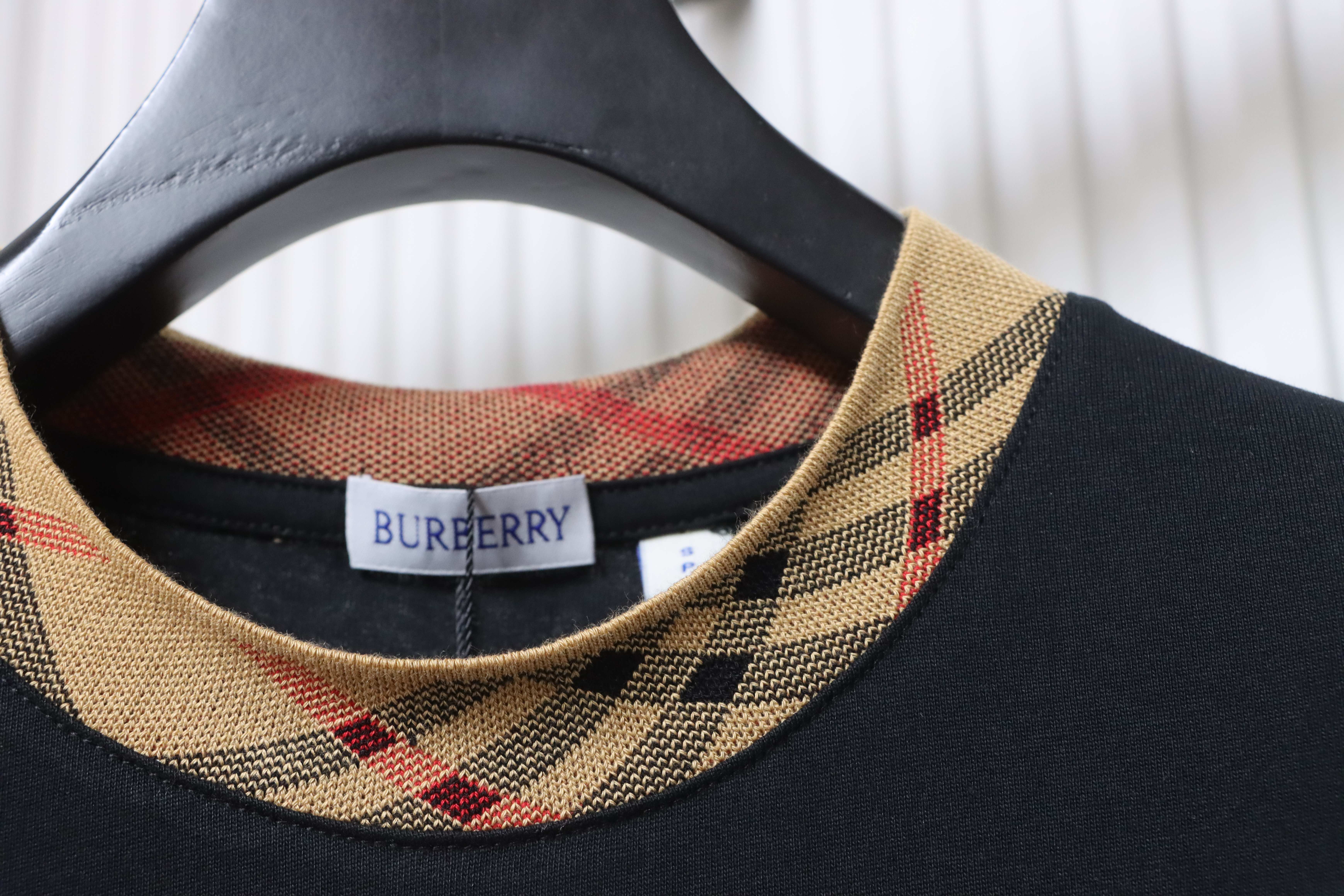 BURBERRY Collar Check Contrast Short Sleeve T-Shirt Style 3