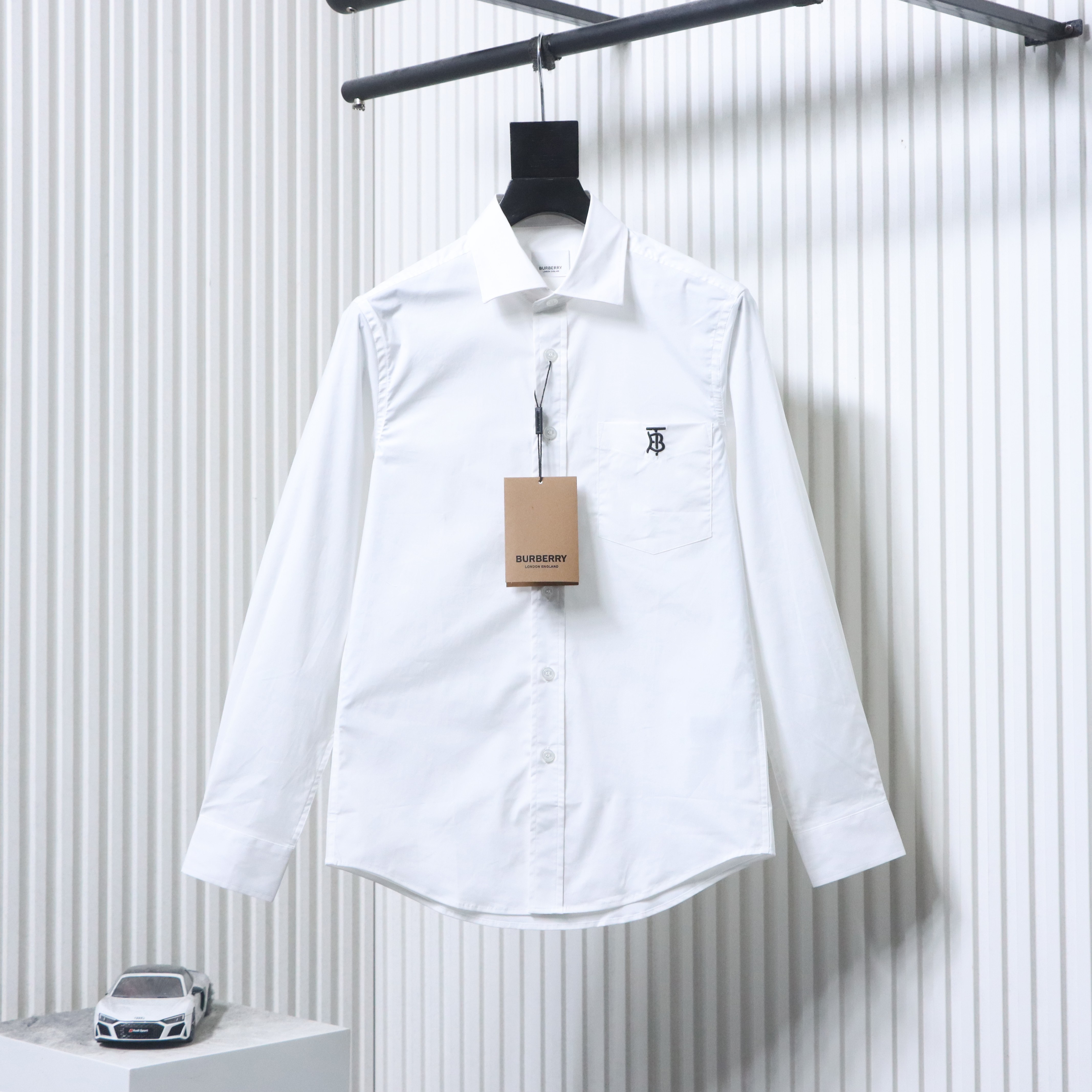 BURBERRY Embroidery Shirt Style 2