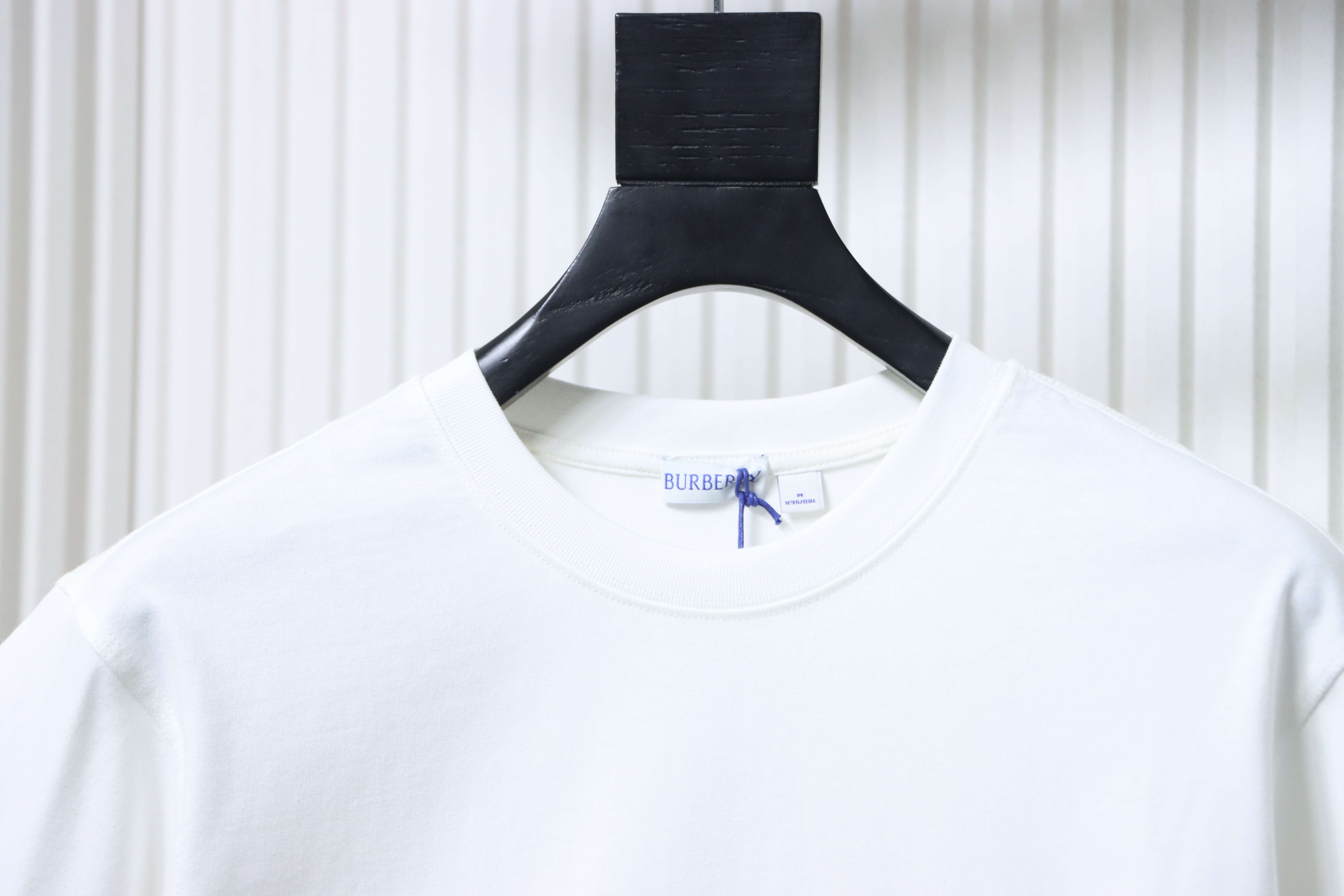 BURBERRY Embroidery Short Sleeve T-Shirt