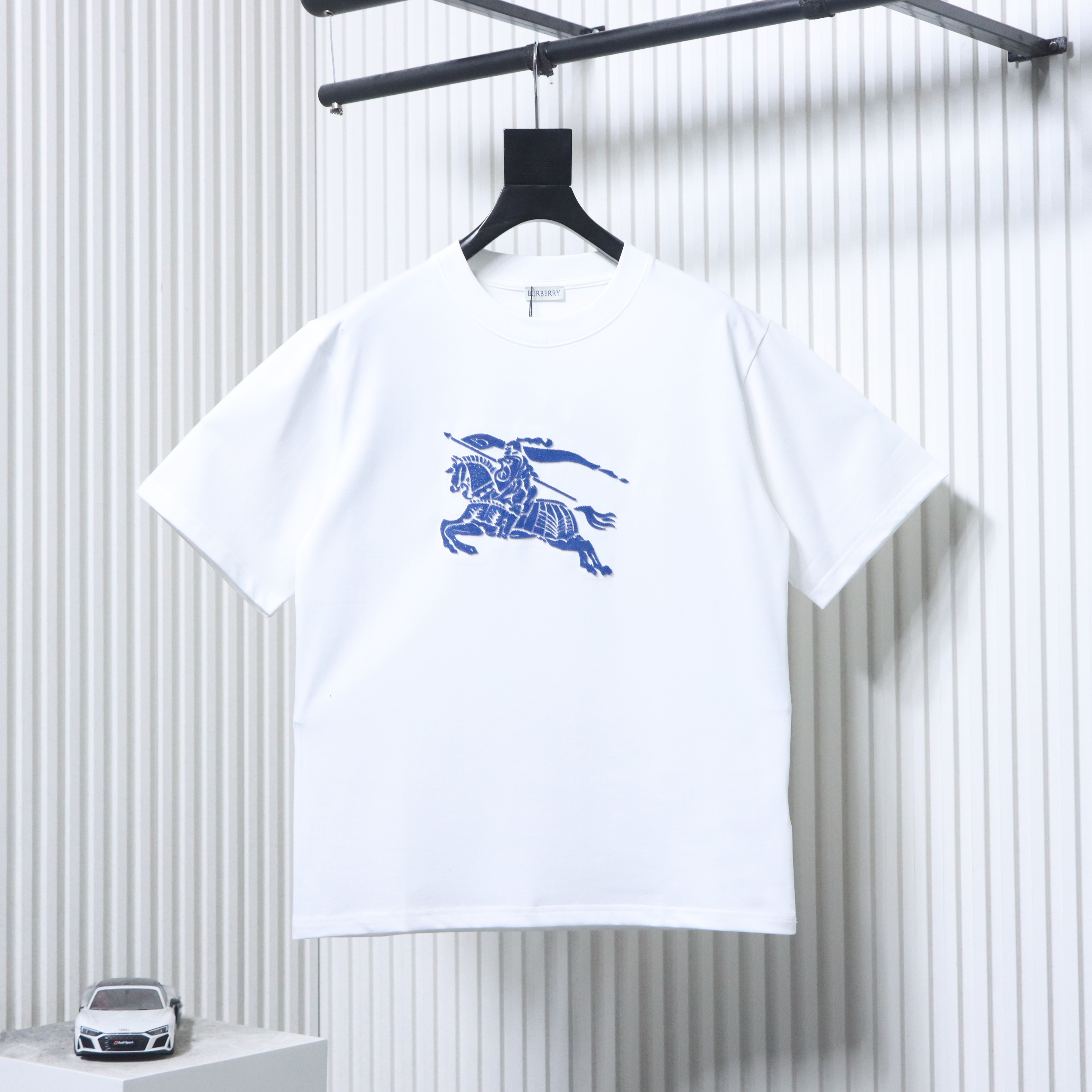 BURBERRY Equestrian Blue Short Sleeve T-Shirt Style 1