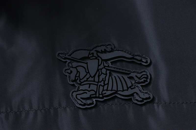 BURBERRY Equestrian Collar Jacket Style 1