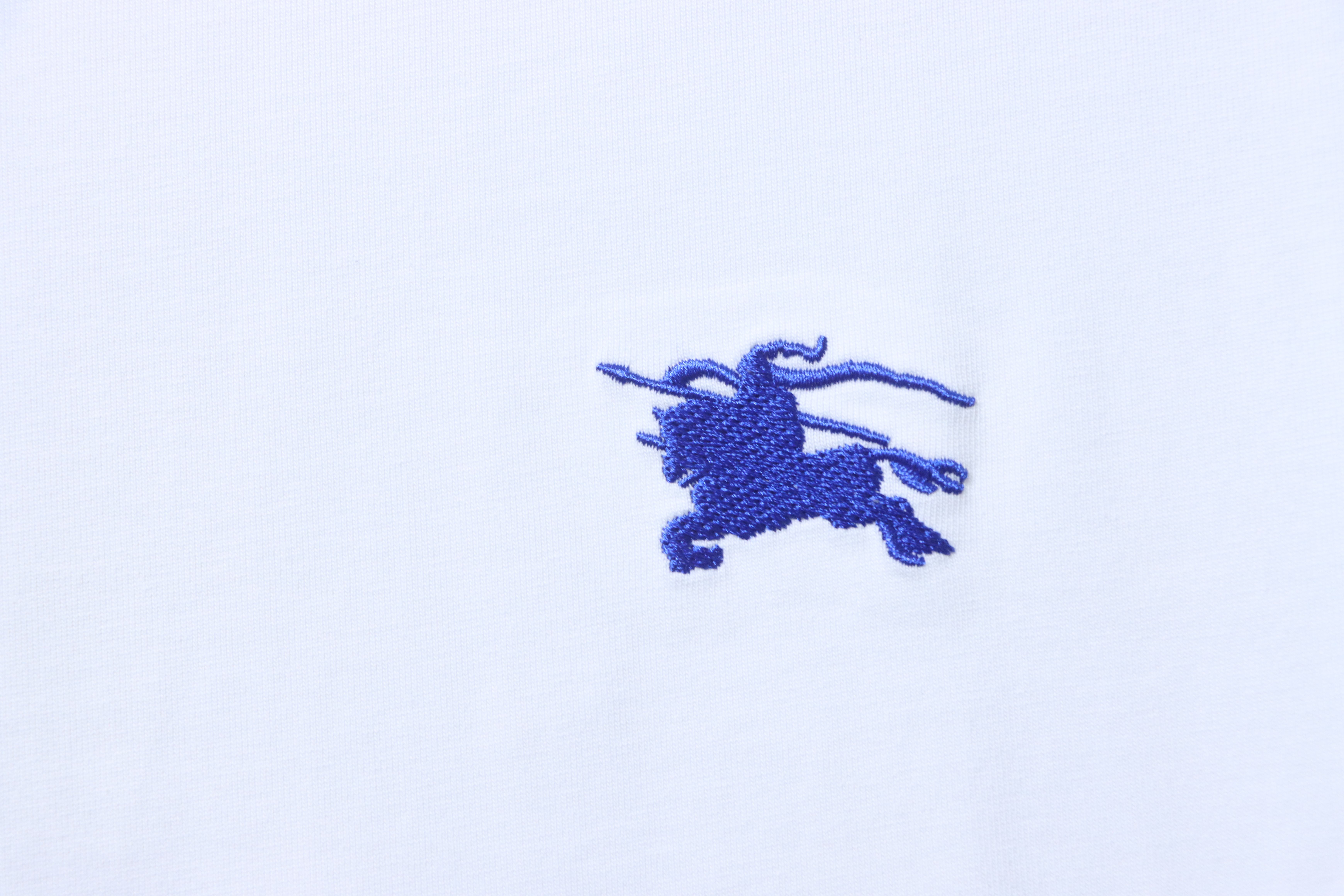 BURBERRY Equestrian Embroidery Blue Short Sleeve T-Shirt Style 1