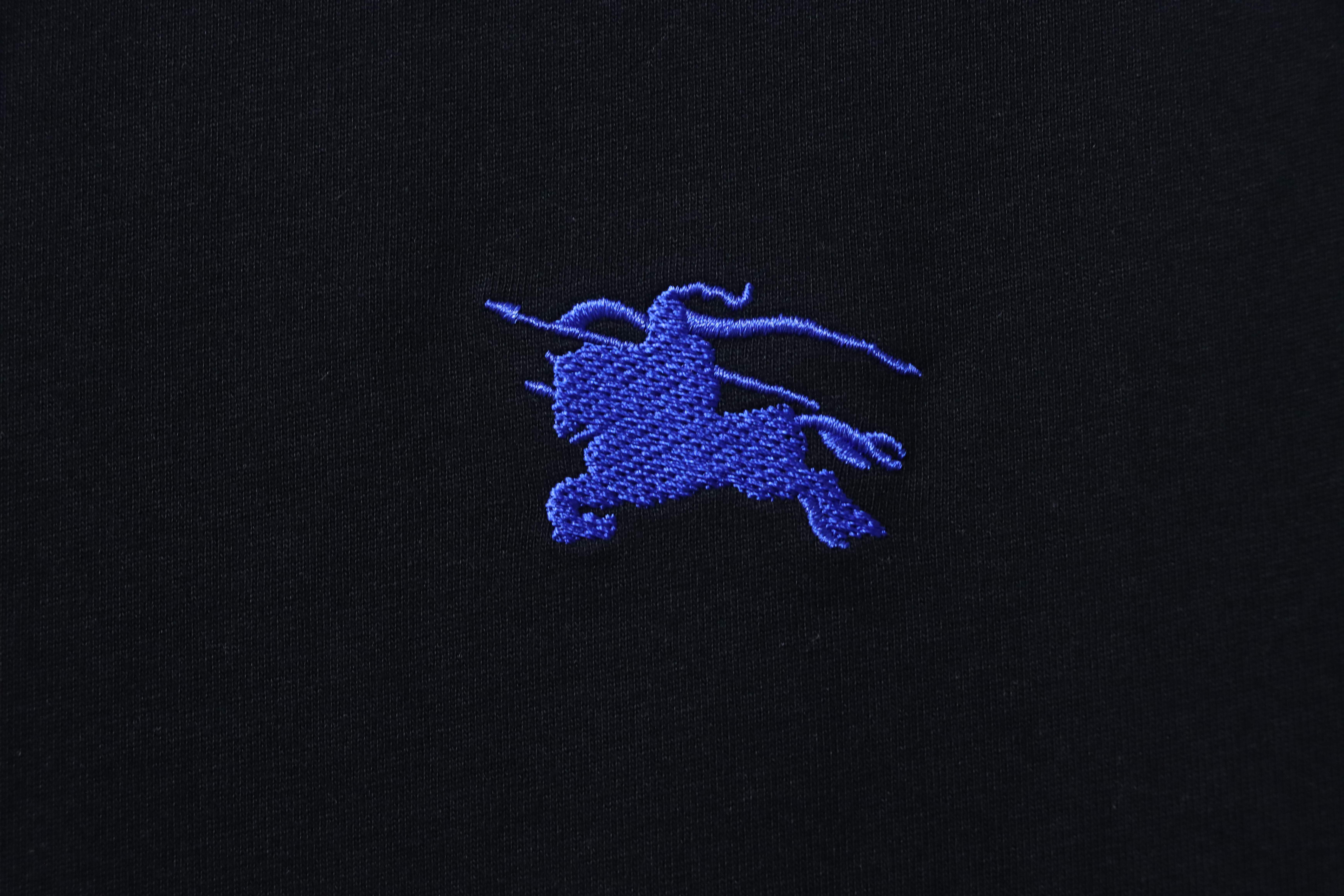 BURBERRY Equestrian Embroidery Blue Short Sleeve T-Shirt Style 2