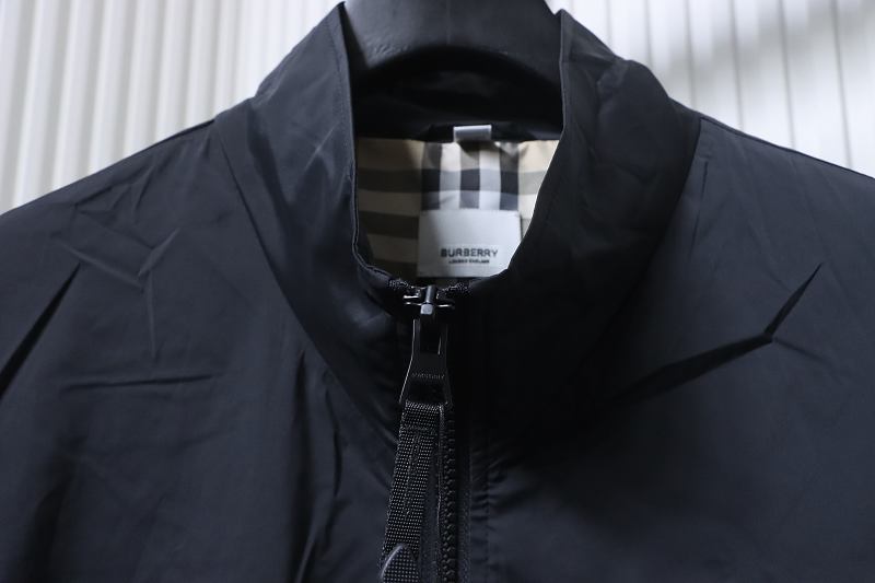 BURBERRY Equestrian Embroidery Collar Jacket Style 1