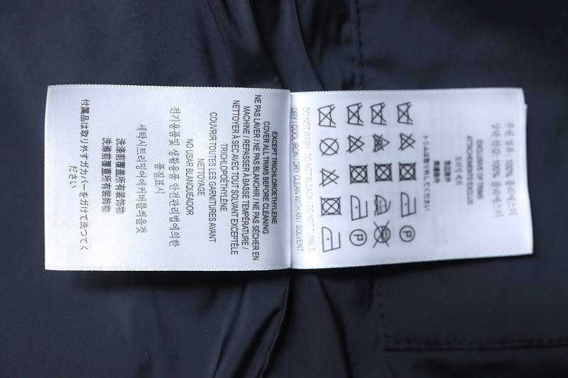 BURBERRY Equestrian Embroidery Collar Jacket Style 1