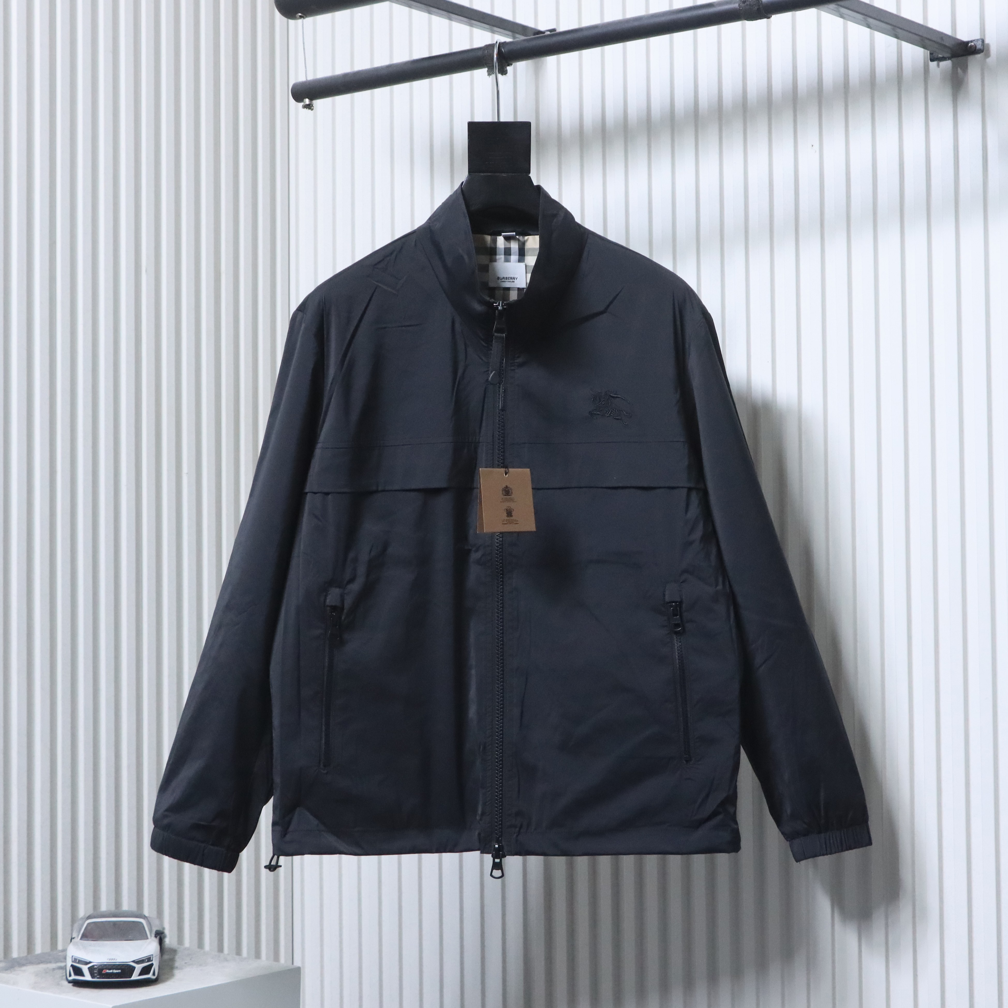 BURBERRY Equestrian Embroidery Collar Jacket Style 1