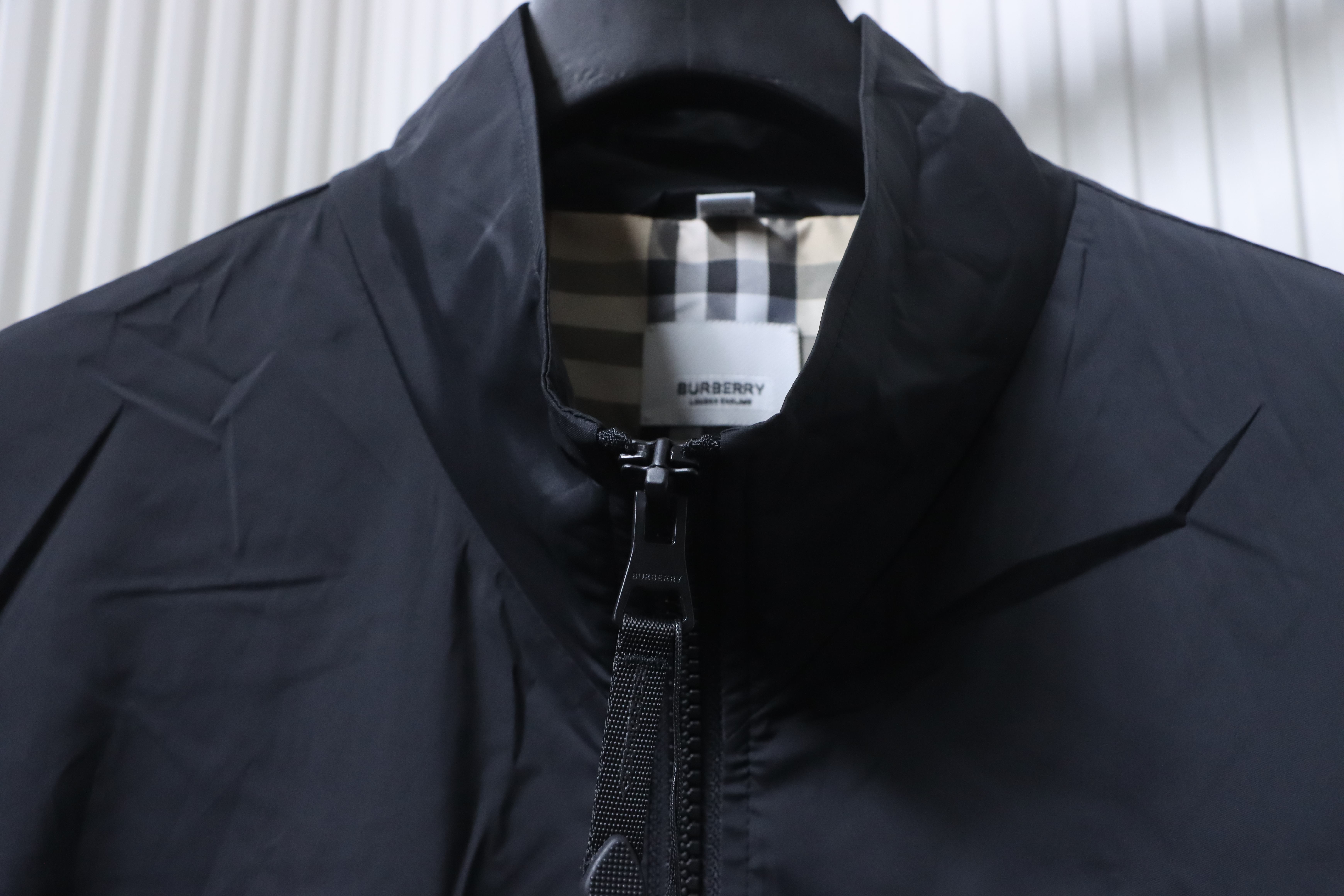 BURBERRY Equestrian Embroidery Collar Jacket Style 1
