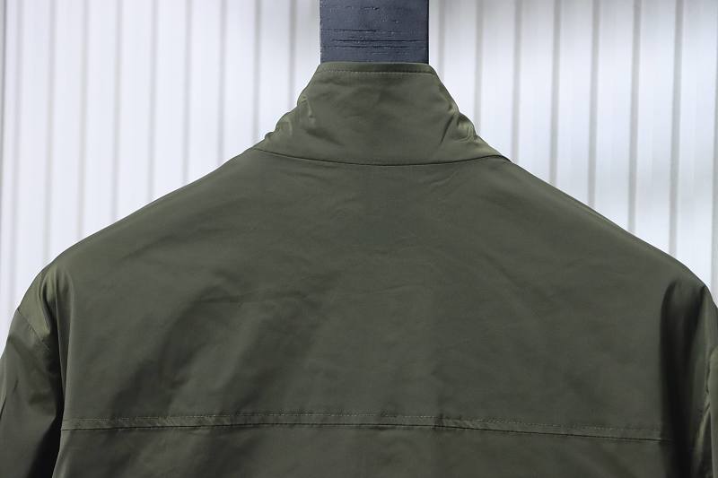 BURBERRY Equestrian Embroidery Collar Jacket Style 2