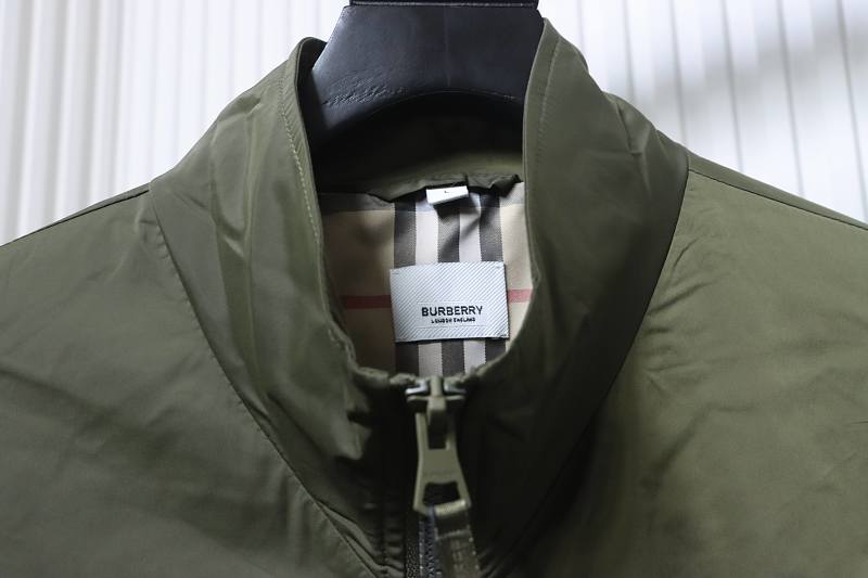 BURBERRY Equestrian Embroidery Collar Jacket Style 2