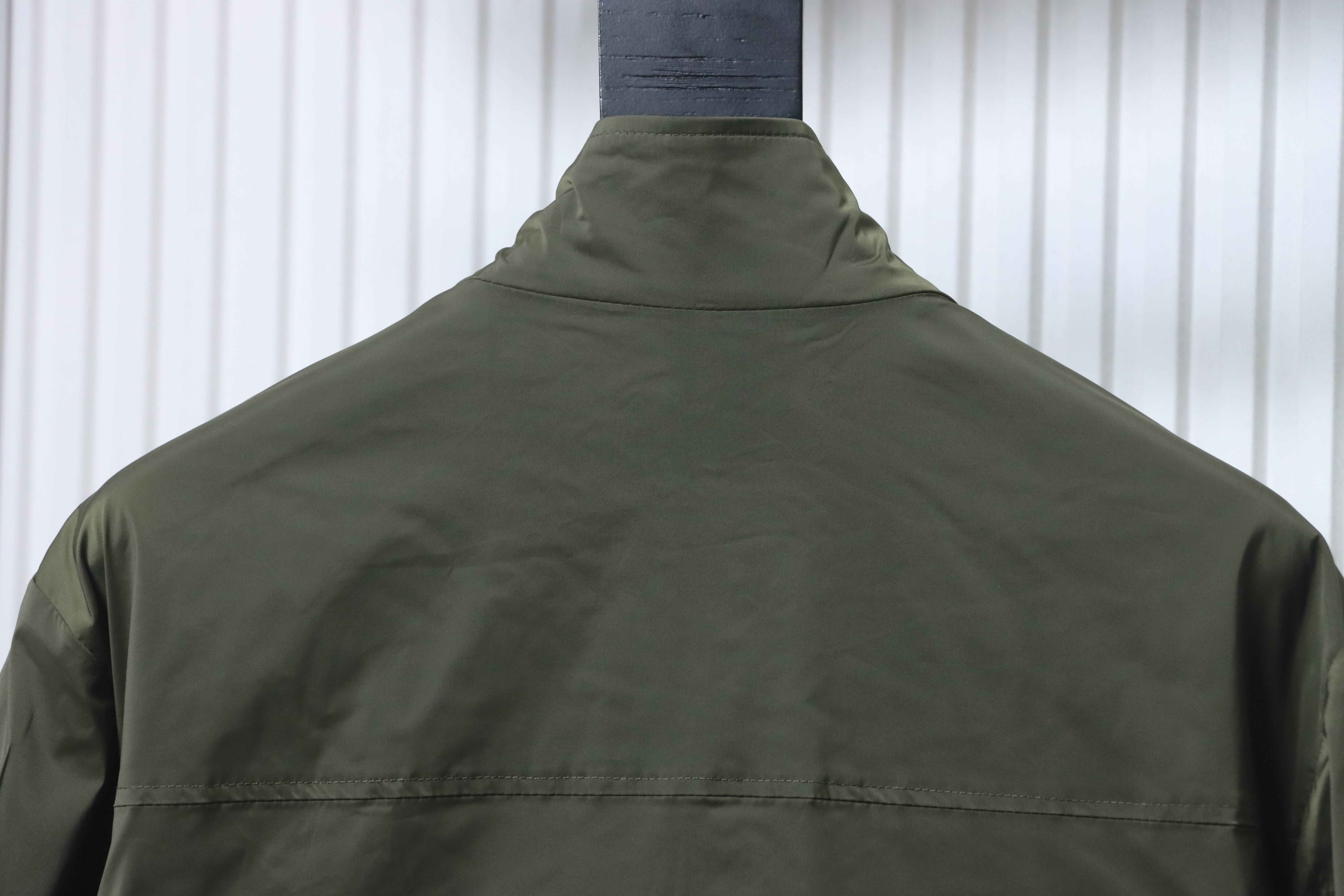 BURBERRY Equestrian Embroidery Collar Jacket Style 2