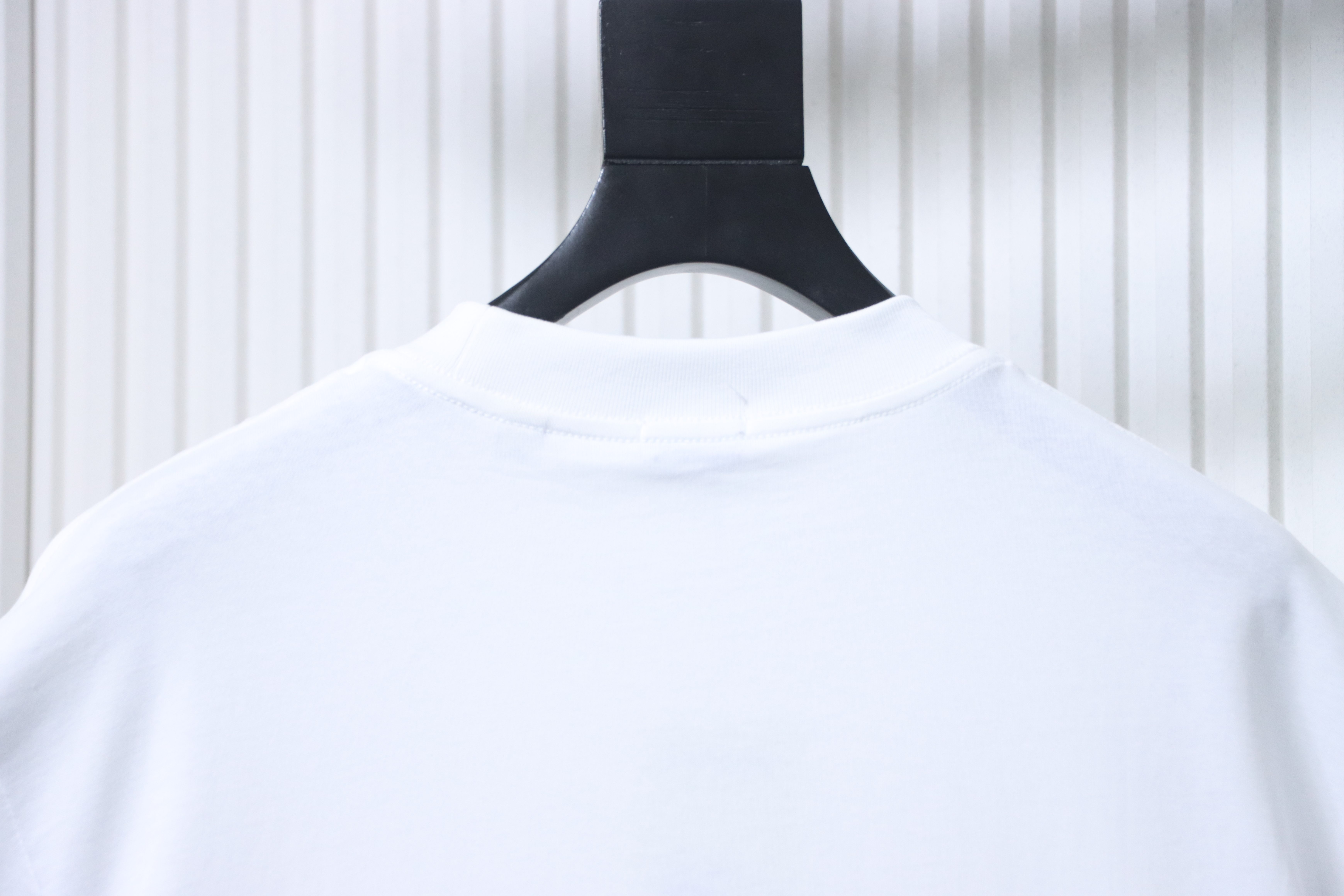 BURBERRY Equestrian Embroidery Print Short Sleeve T-Shirt Style 1