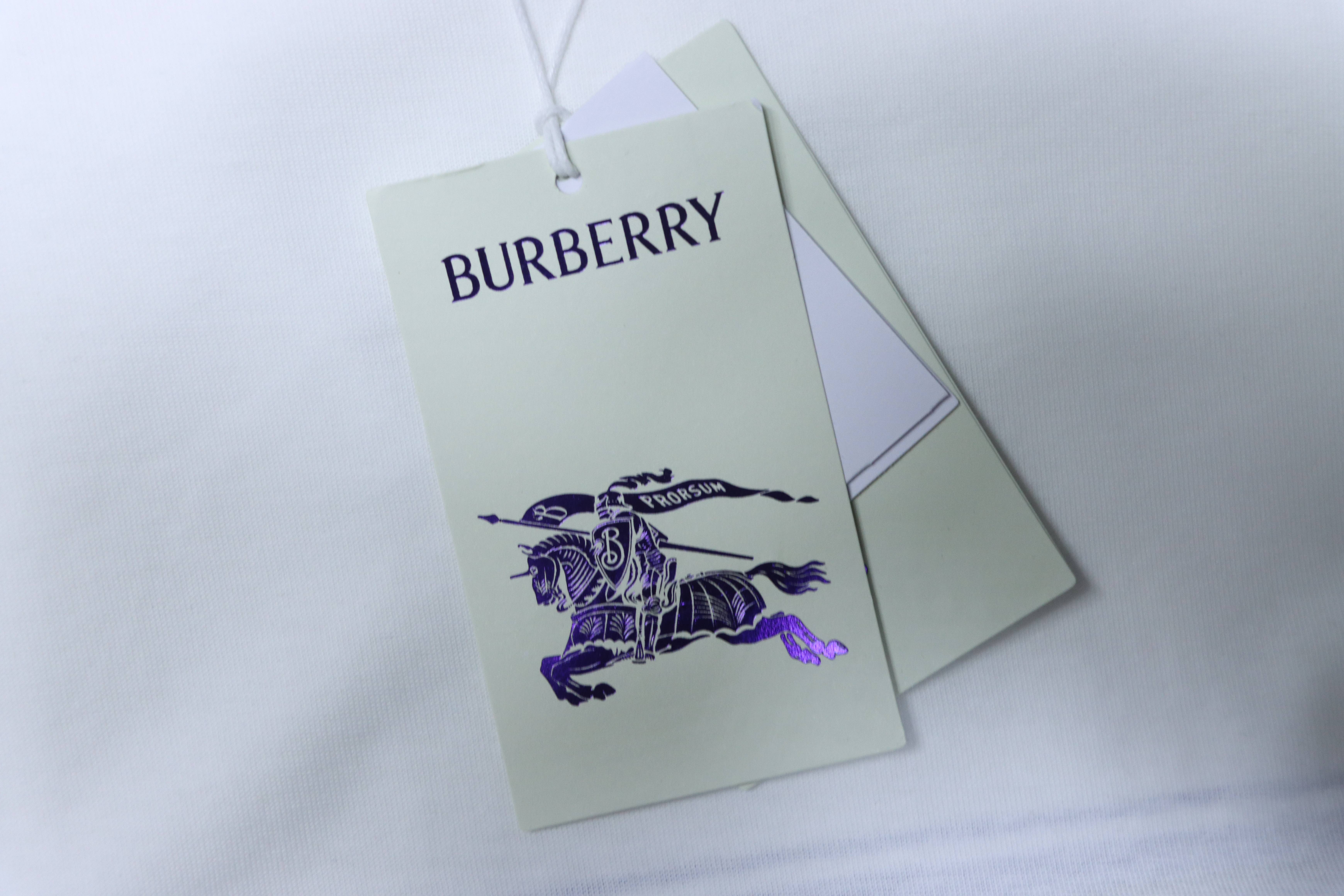 BURBERRY Equestrian Embroidery Print Short Sleeve T-Shirt Style 1